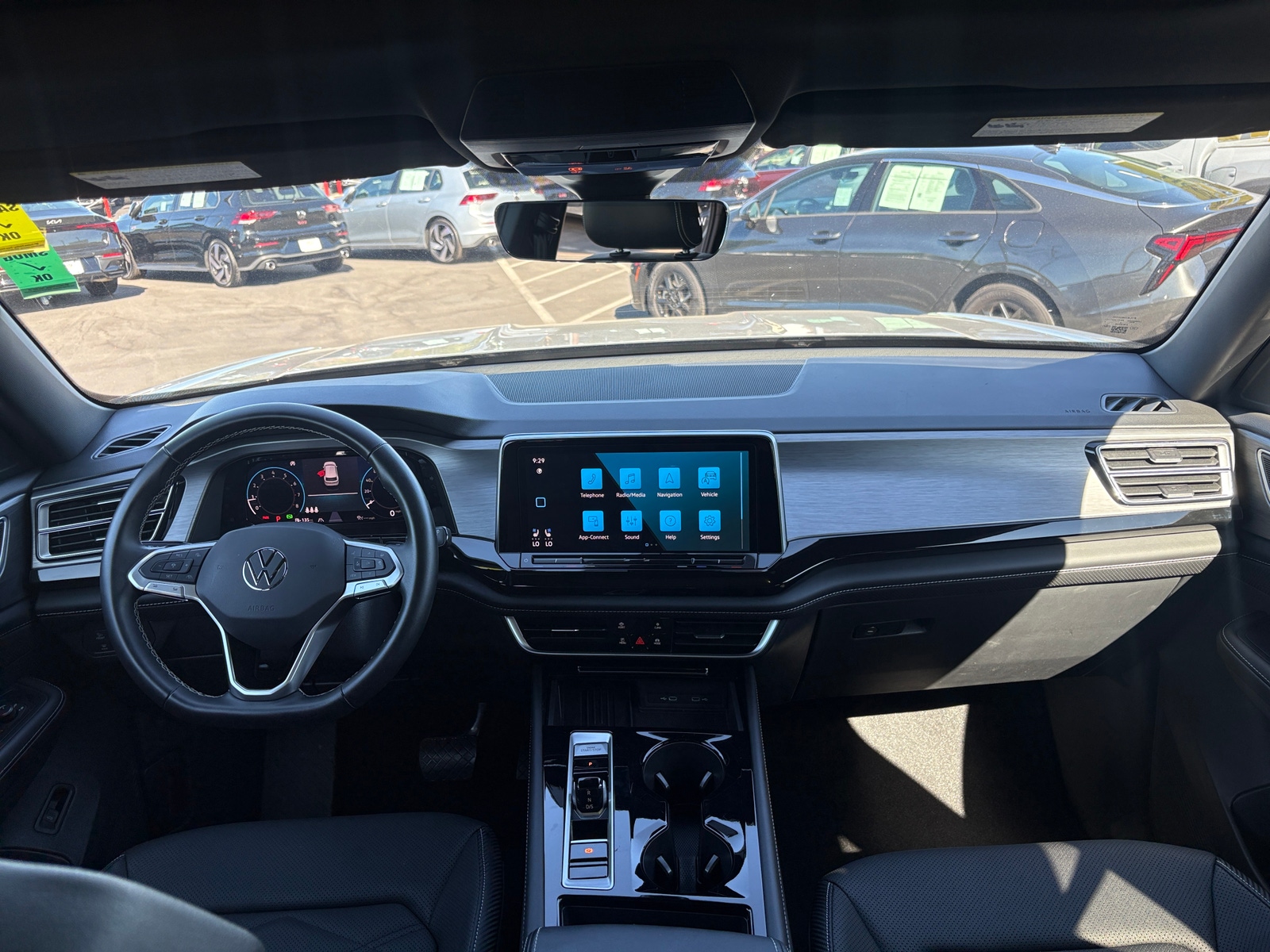 Thumbnail: 2026 Volkswagen Atlas - 3
