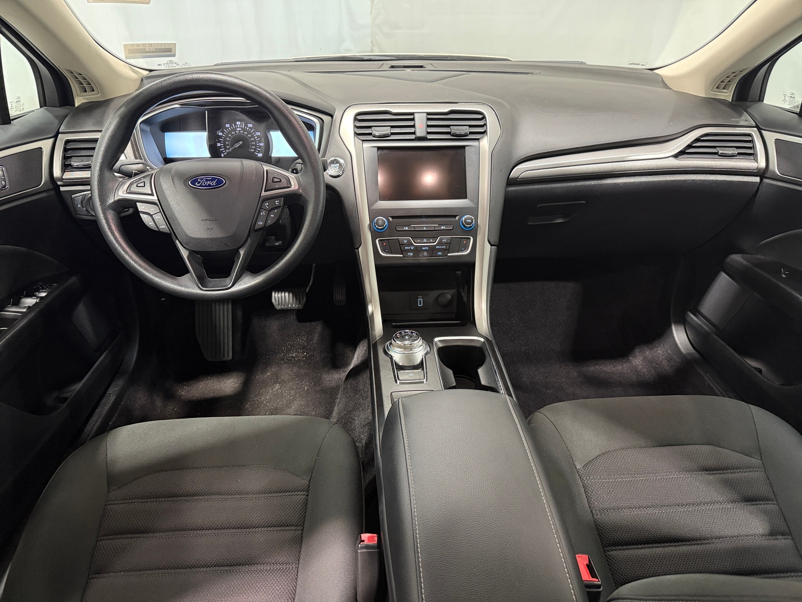 Thumbnail: 2017 Ford Fusion - 3