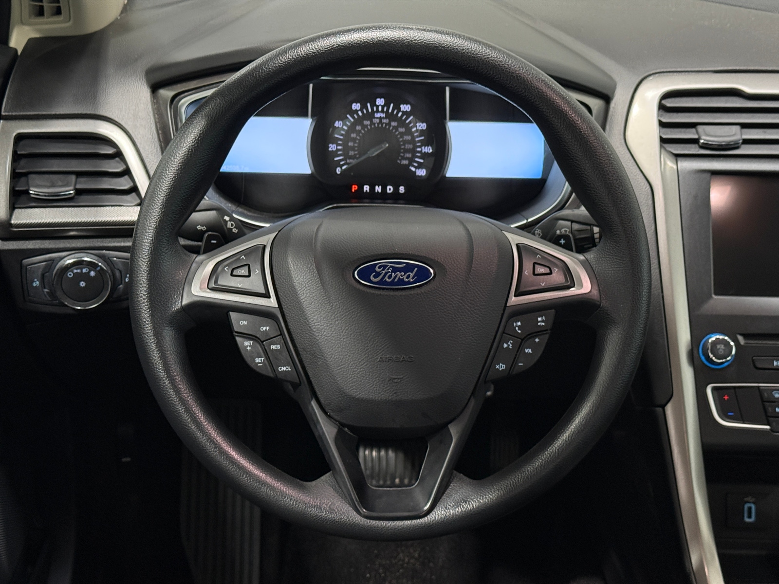 Thumbnail: 2017 Ford Fusion - 5