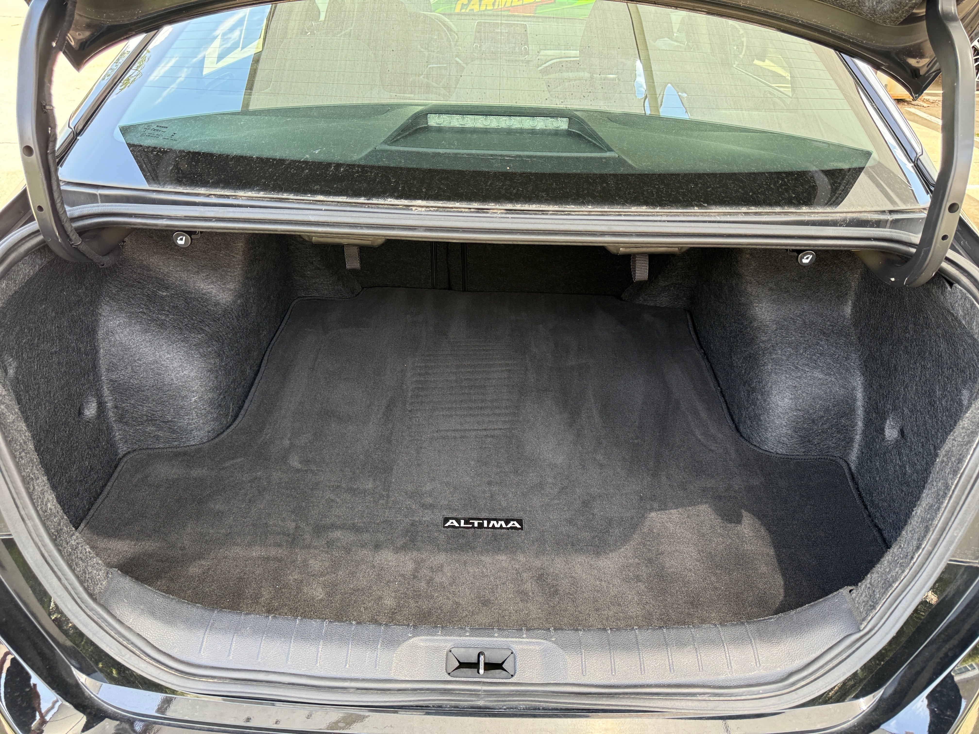 2025 Nissan Altima SV - Photo 3