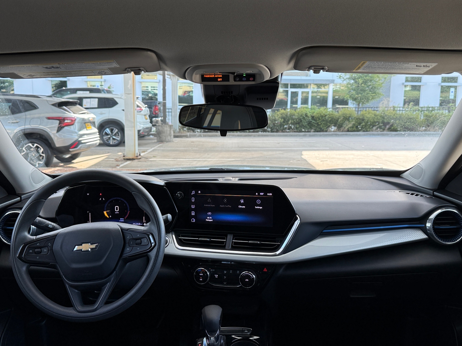 Thumbnail: 2025 Chevrolet Trax - 3