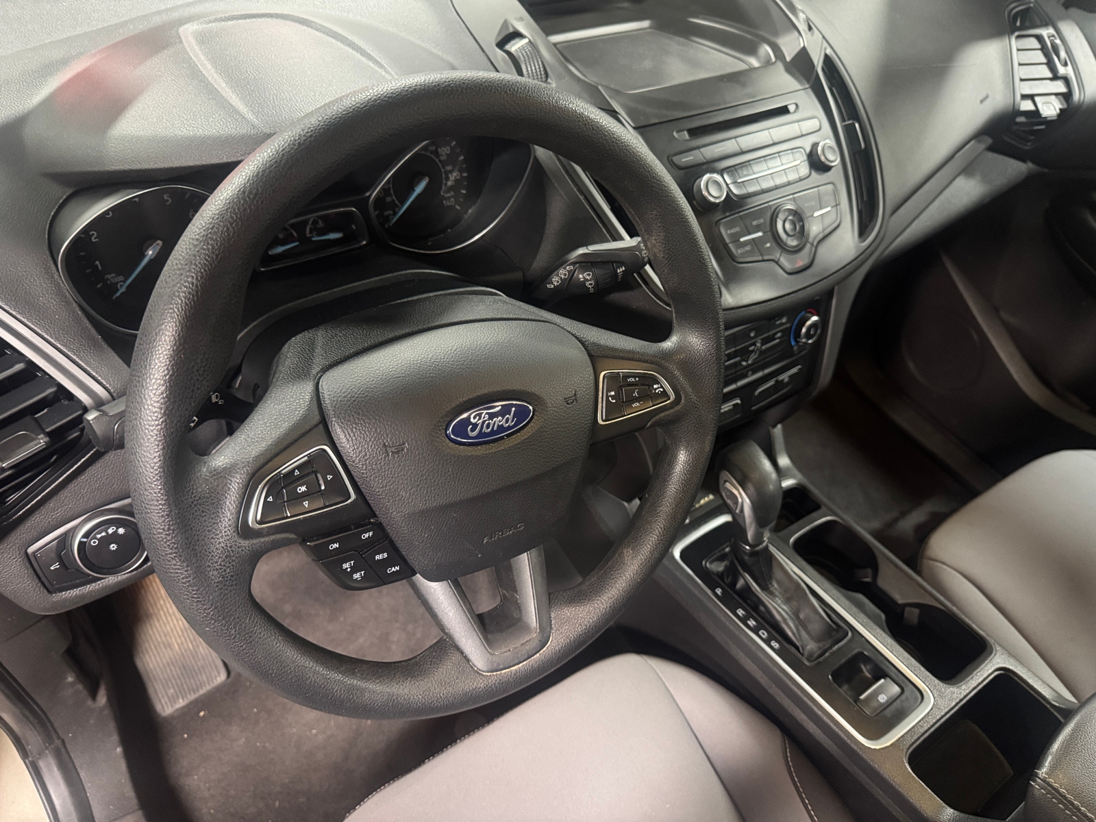 Thumbnail: 2017 Ford Escape - 5