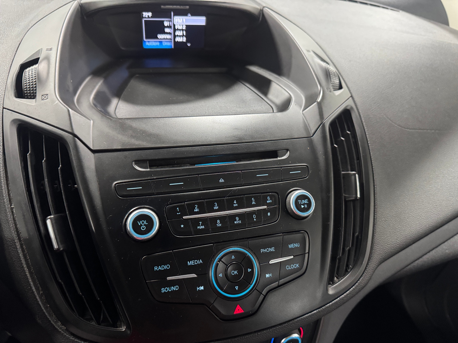 Thumbnail: 2017 Ford Escape - 4