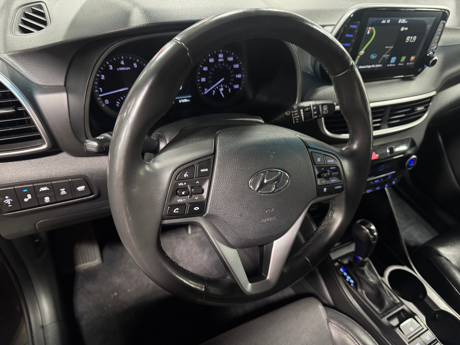 Thumbnail: 2019 Hyundai Tucson - 4