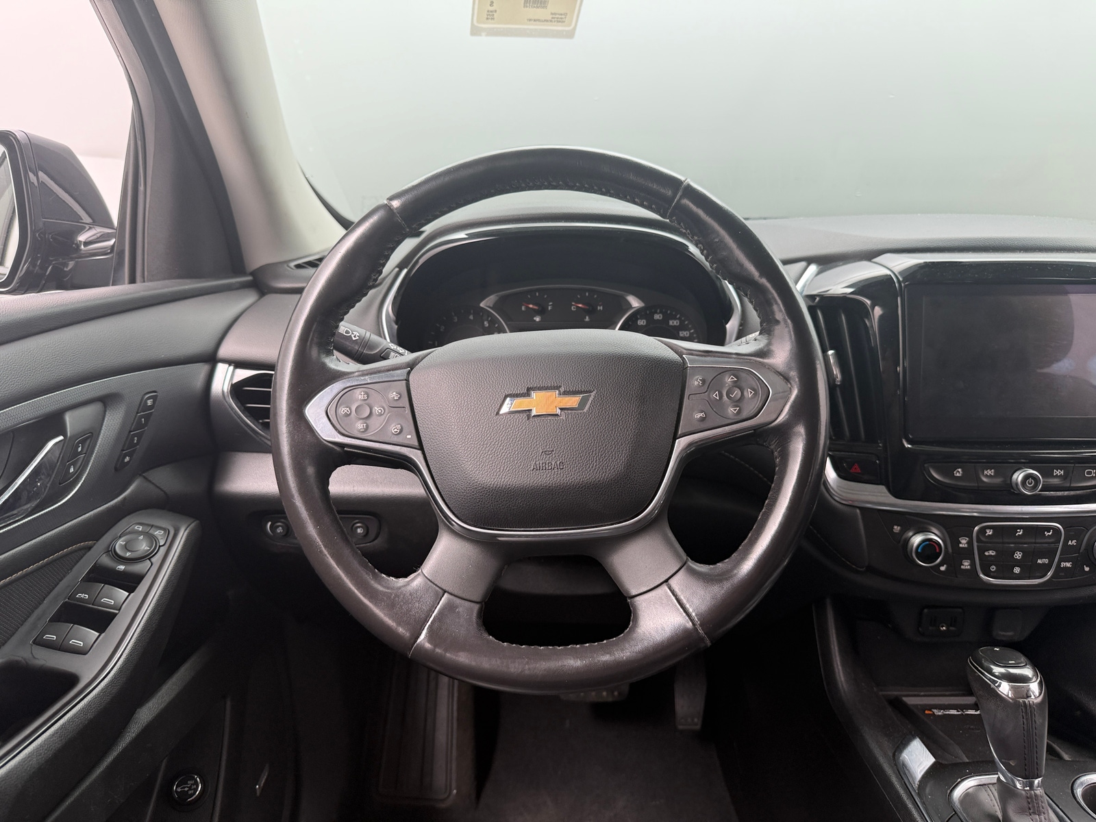 Thumbnail: 2018 Chevrolet Traverse - 4