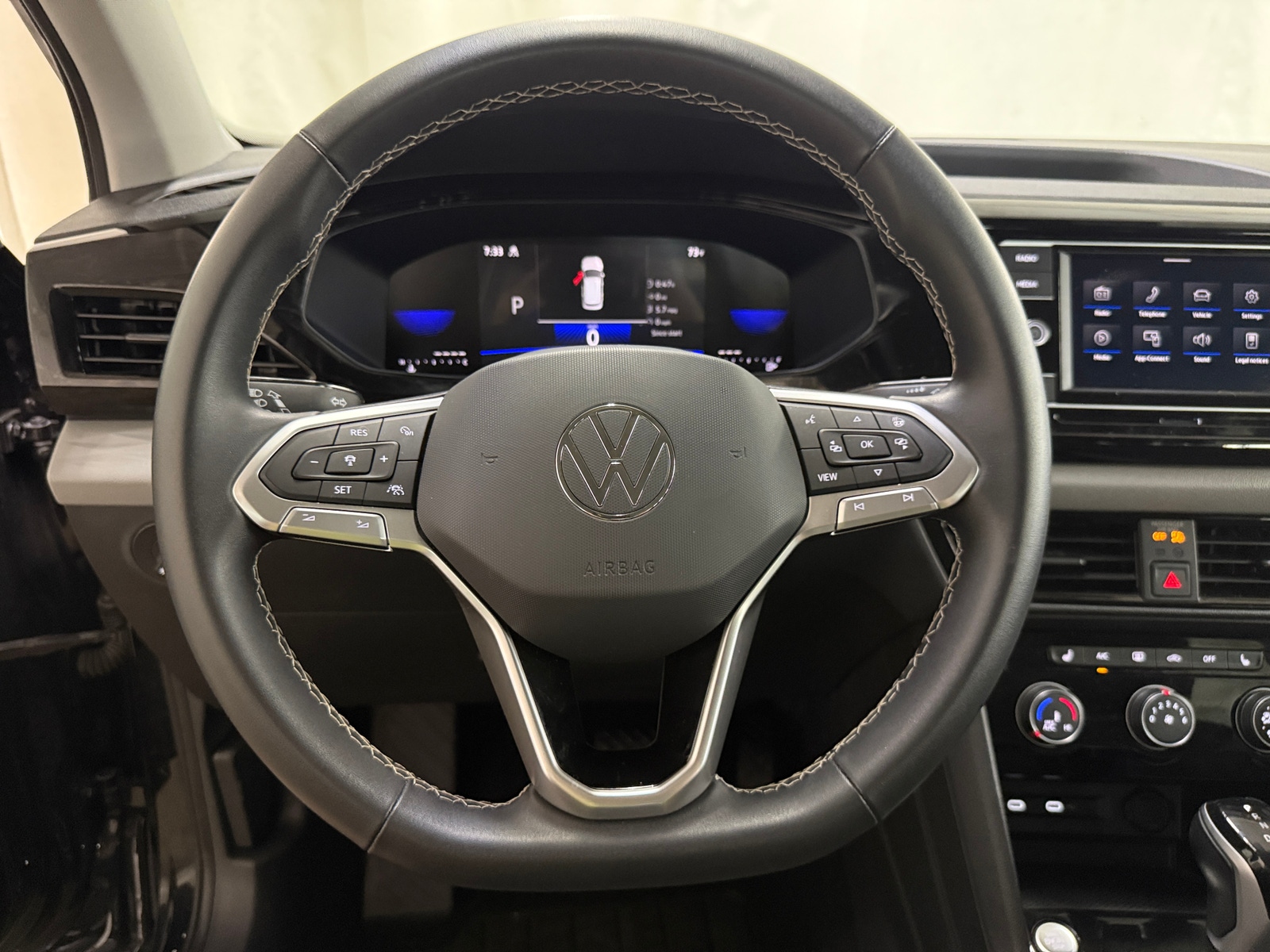 Thumbnail: 2024 Volkswagen Taos - 5