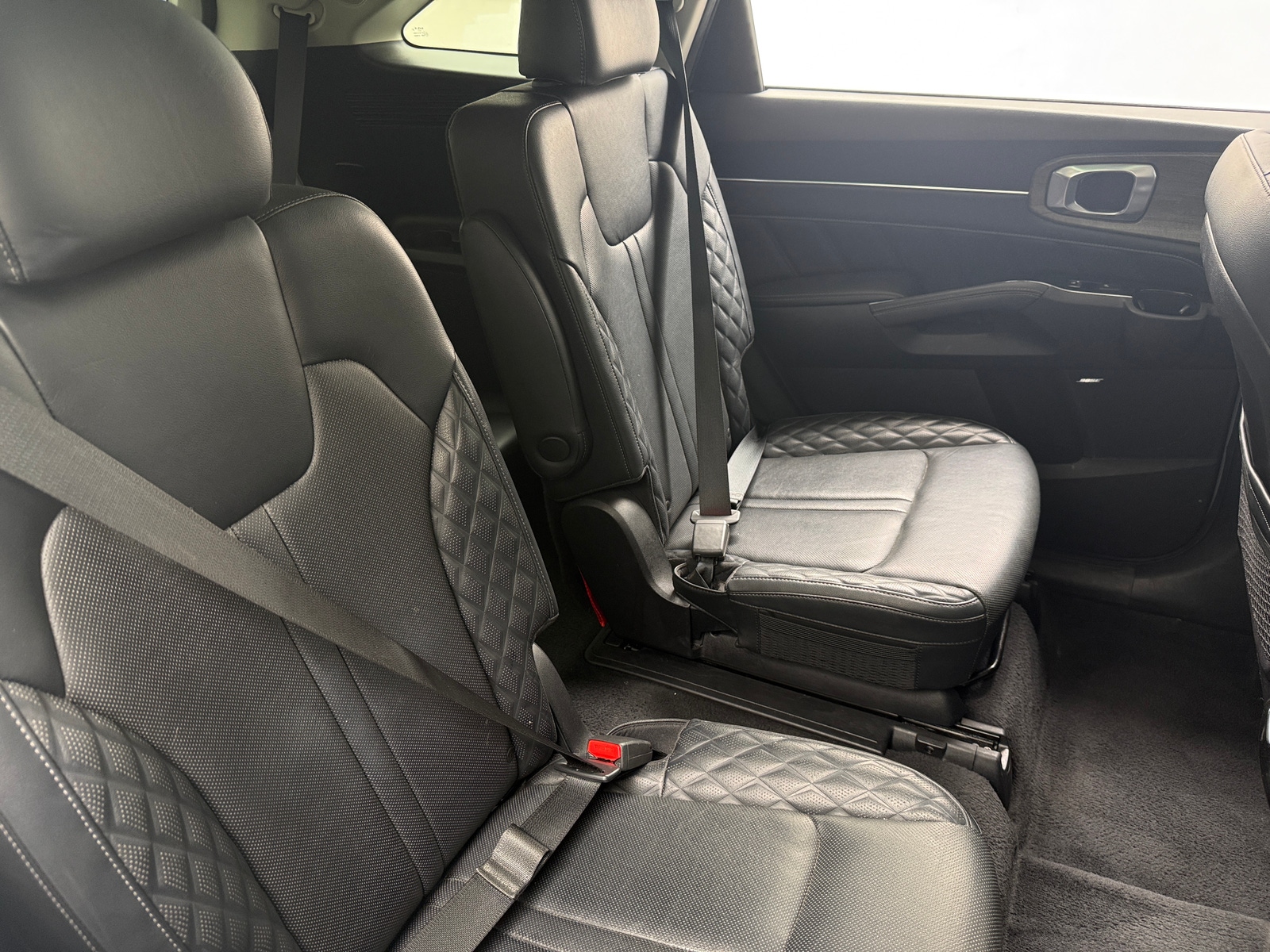 Thumbnail: 2022 Kia Sorento - 5