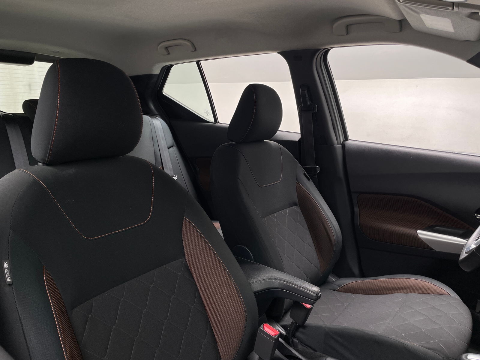Thumbnail: 2020 Nissan Kicks - 2