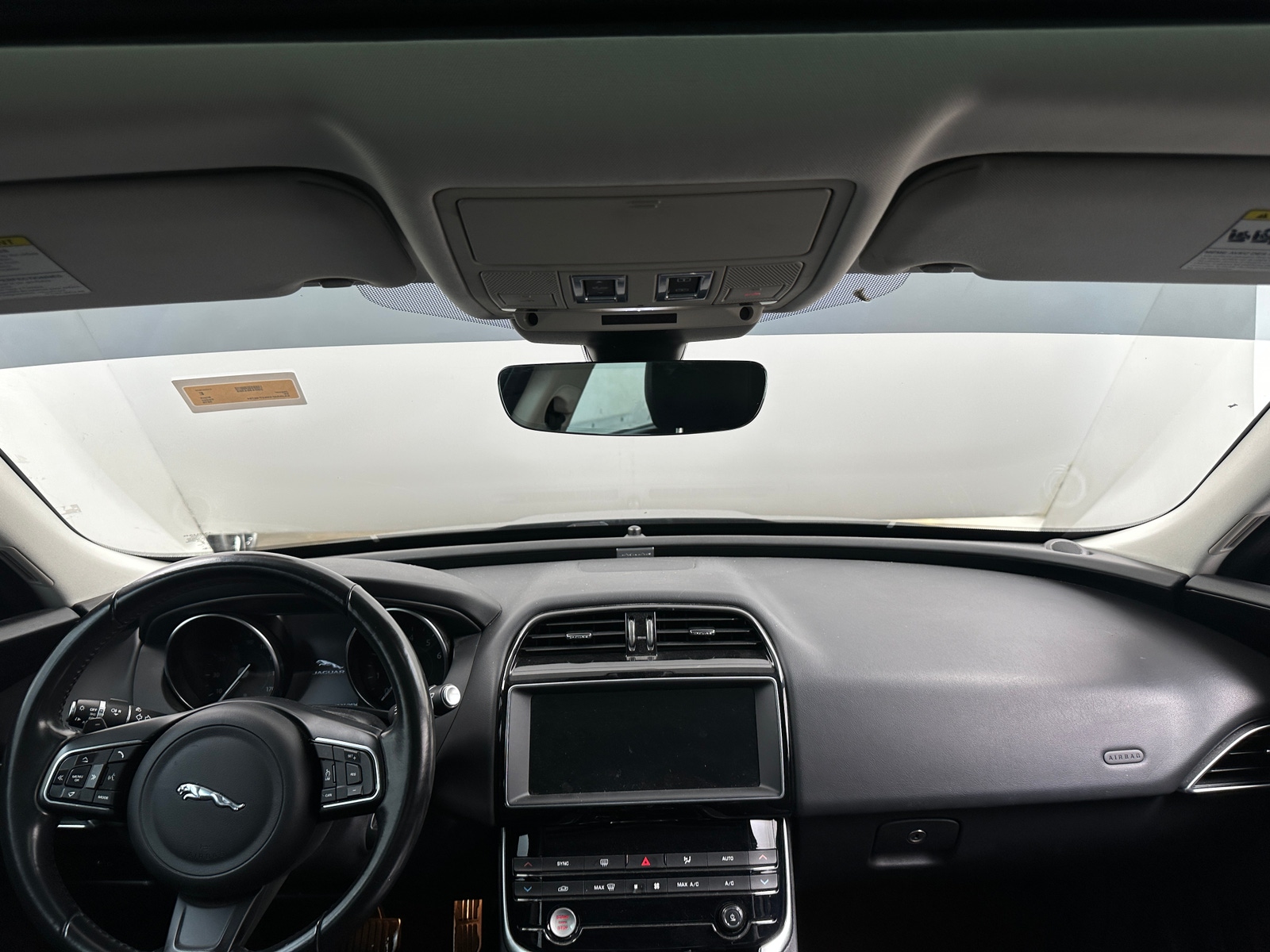 Thumbnail: 2019 Jaguar XE - 2