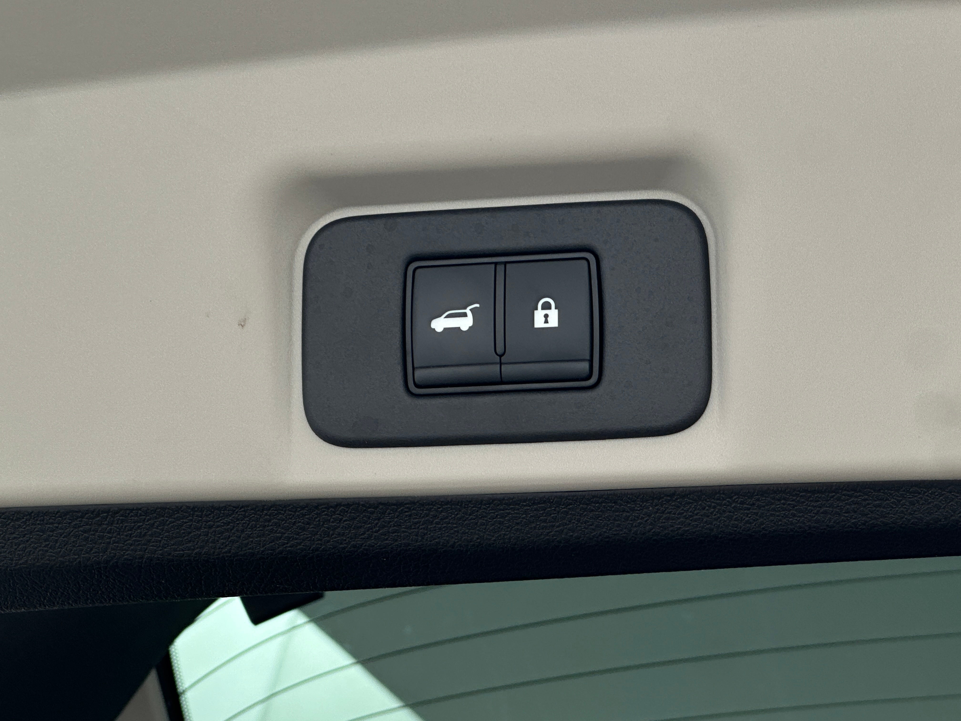 Used 2024 Nissan ARIYA Platinum+ with VIN JN1DF0CD9RM731470 for sale in Oak Creek, WI