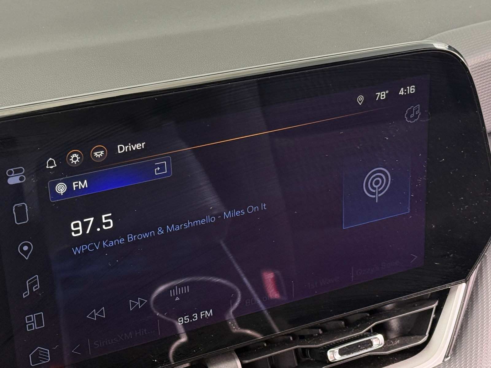 Thumbnail: 2025 Chevrolet Equinox - 4