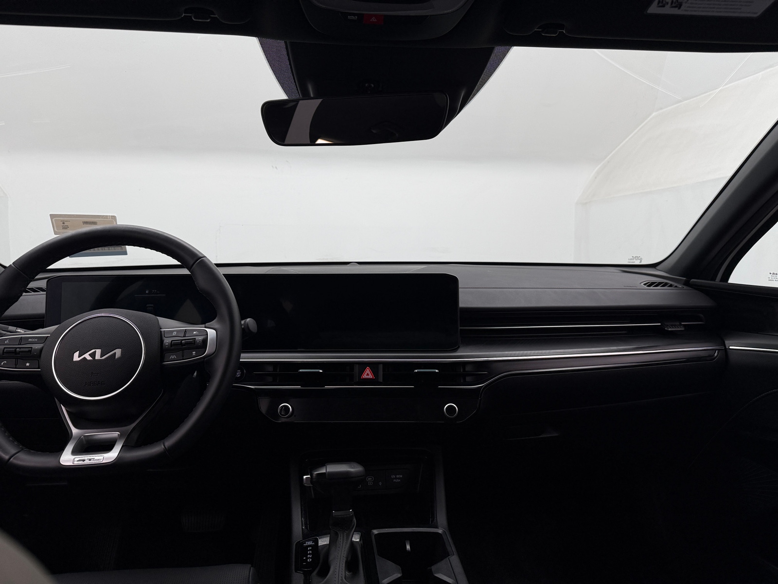 Thumbnail: 2025 Kia K5 - 2