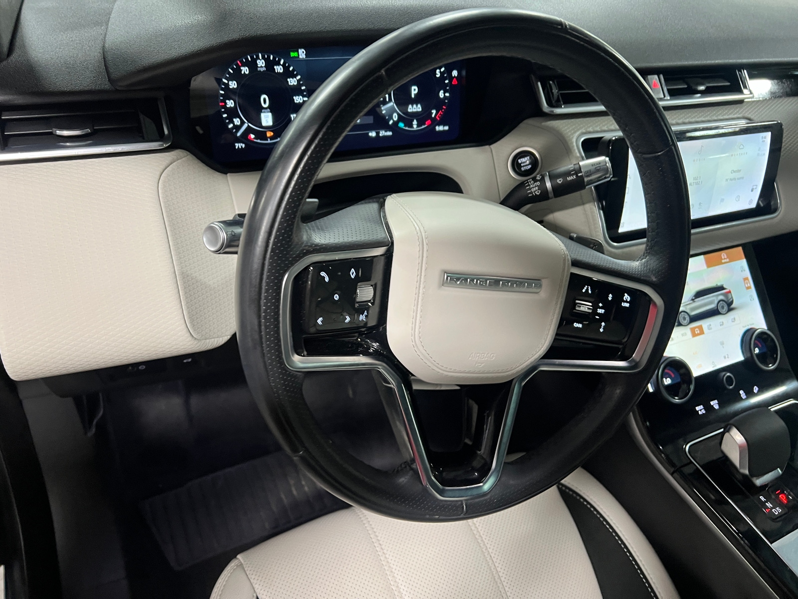 Thumbnail: 2023 Land Rover Range Rover Velar - 4