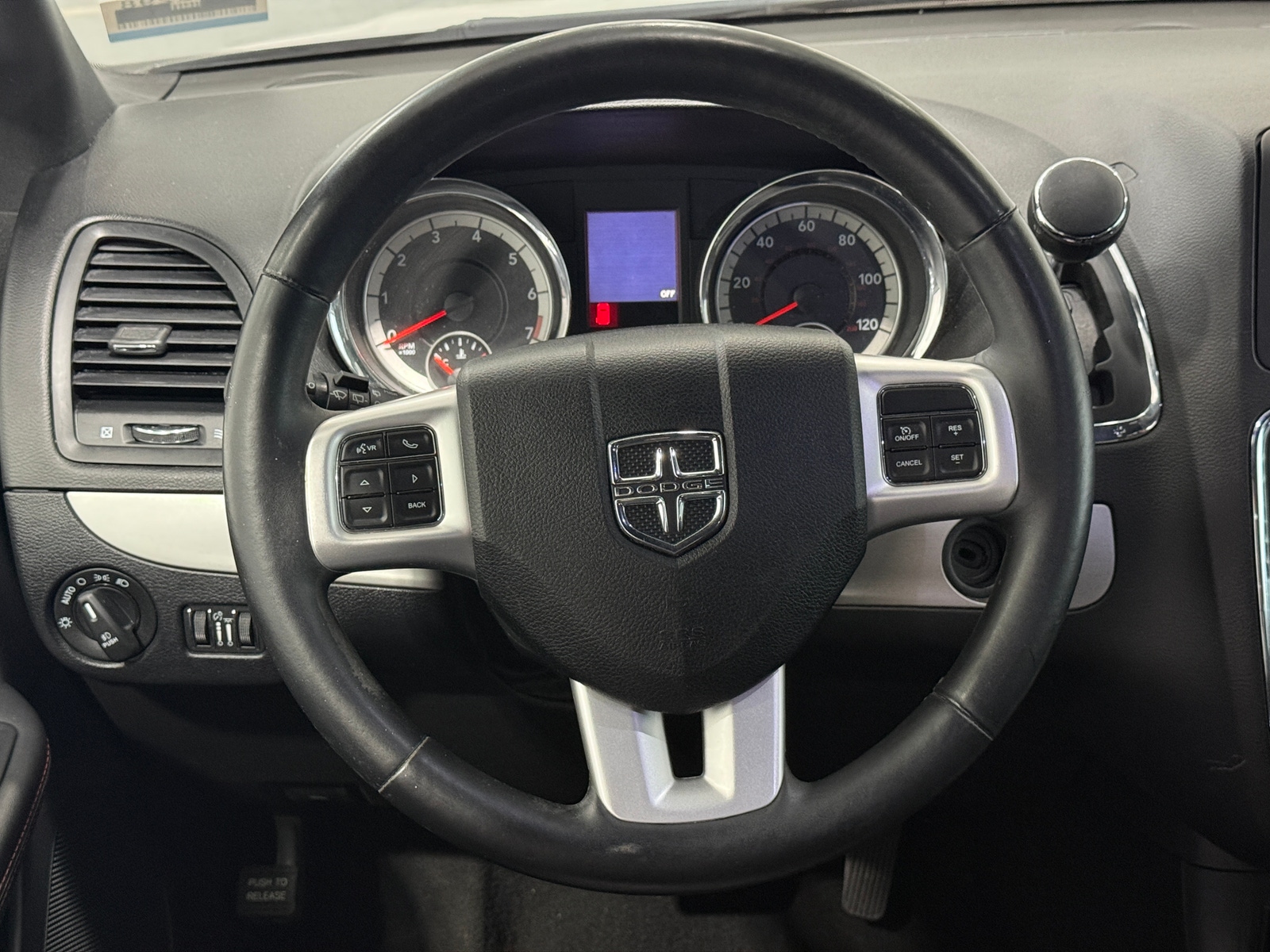 Thumbnail: 2019 Dodge Grand Caravan - 4