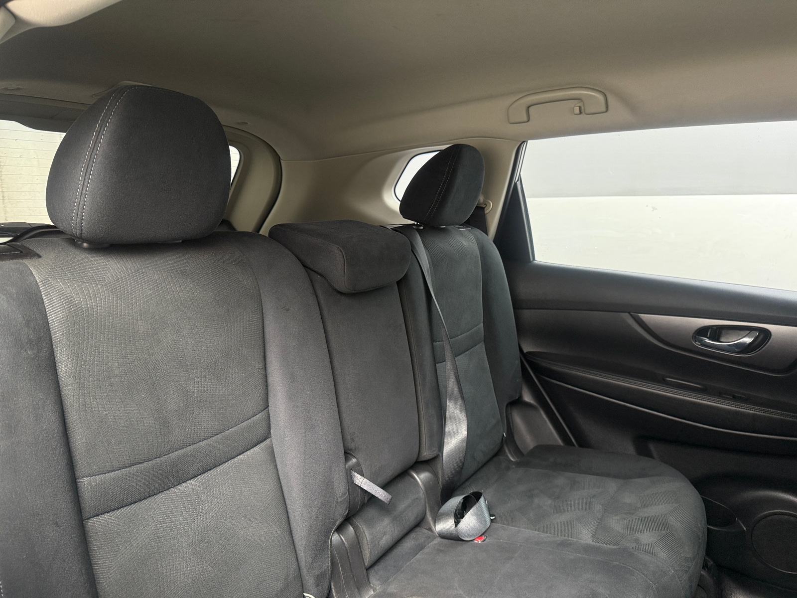 Thumbnail: 2016 Nissan Rogue - 6