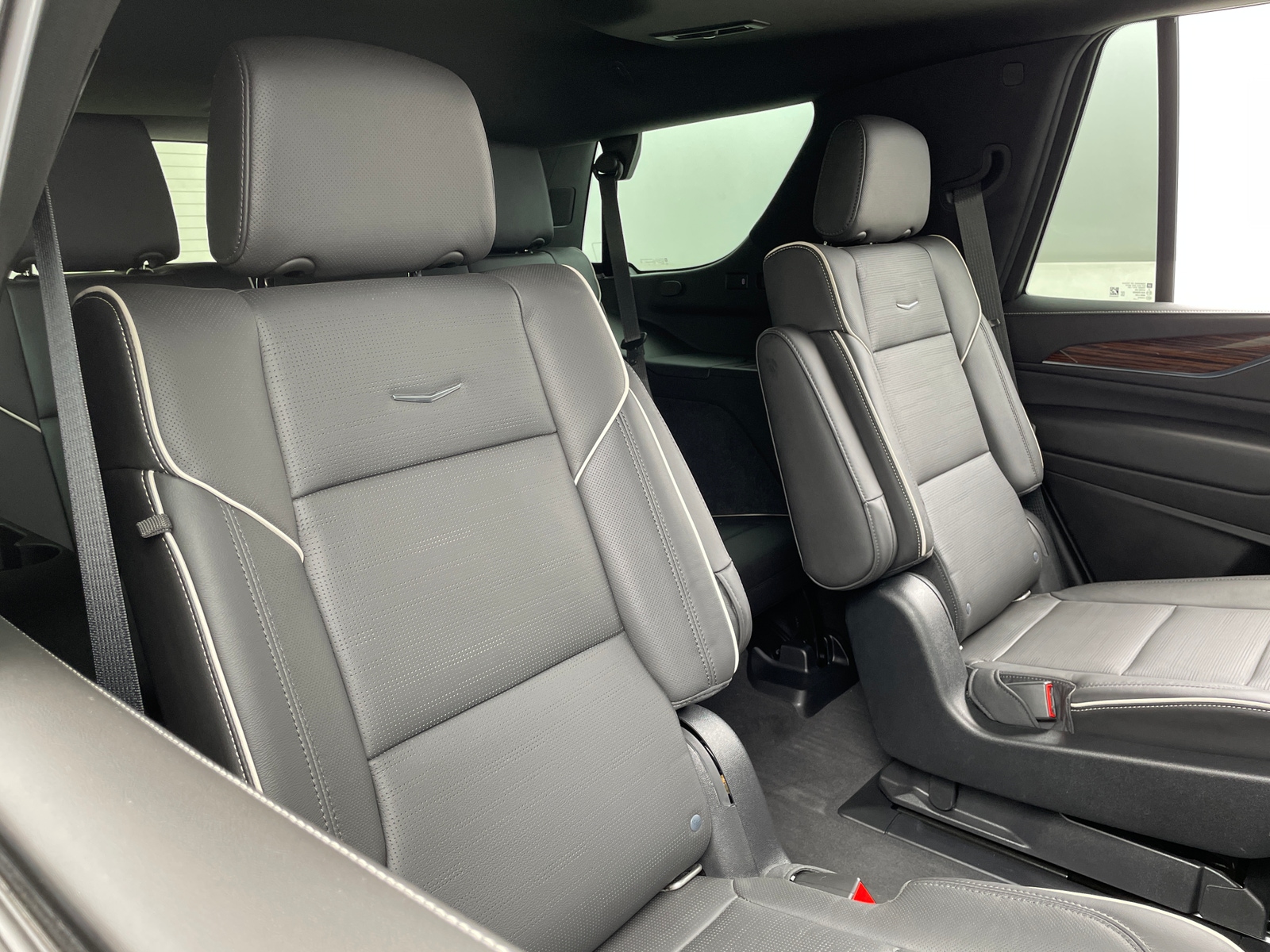 Thumbnail: 2021 Cadillac Escalade - 5