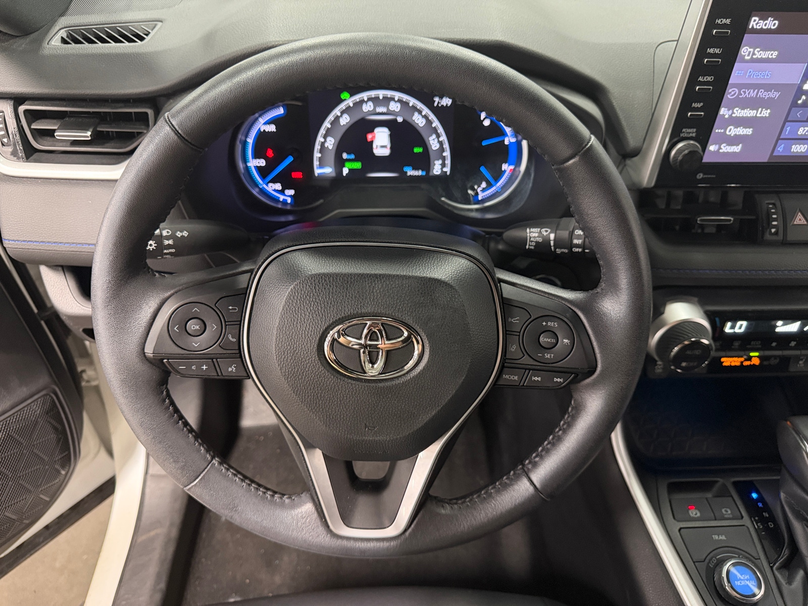 Thumbnail: 2022 Toyota RAV4 - 5