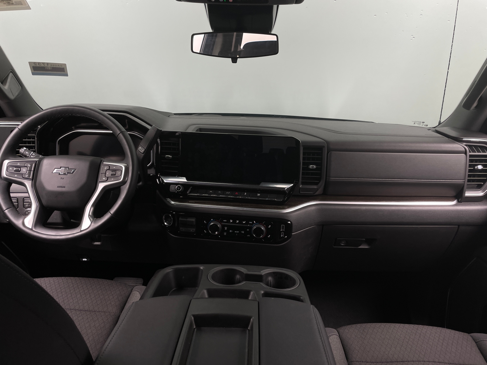 Thumbnail: 2026 Chevrolet Silverado 1500 - 3