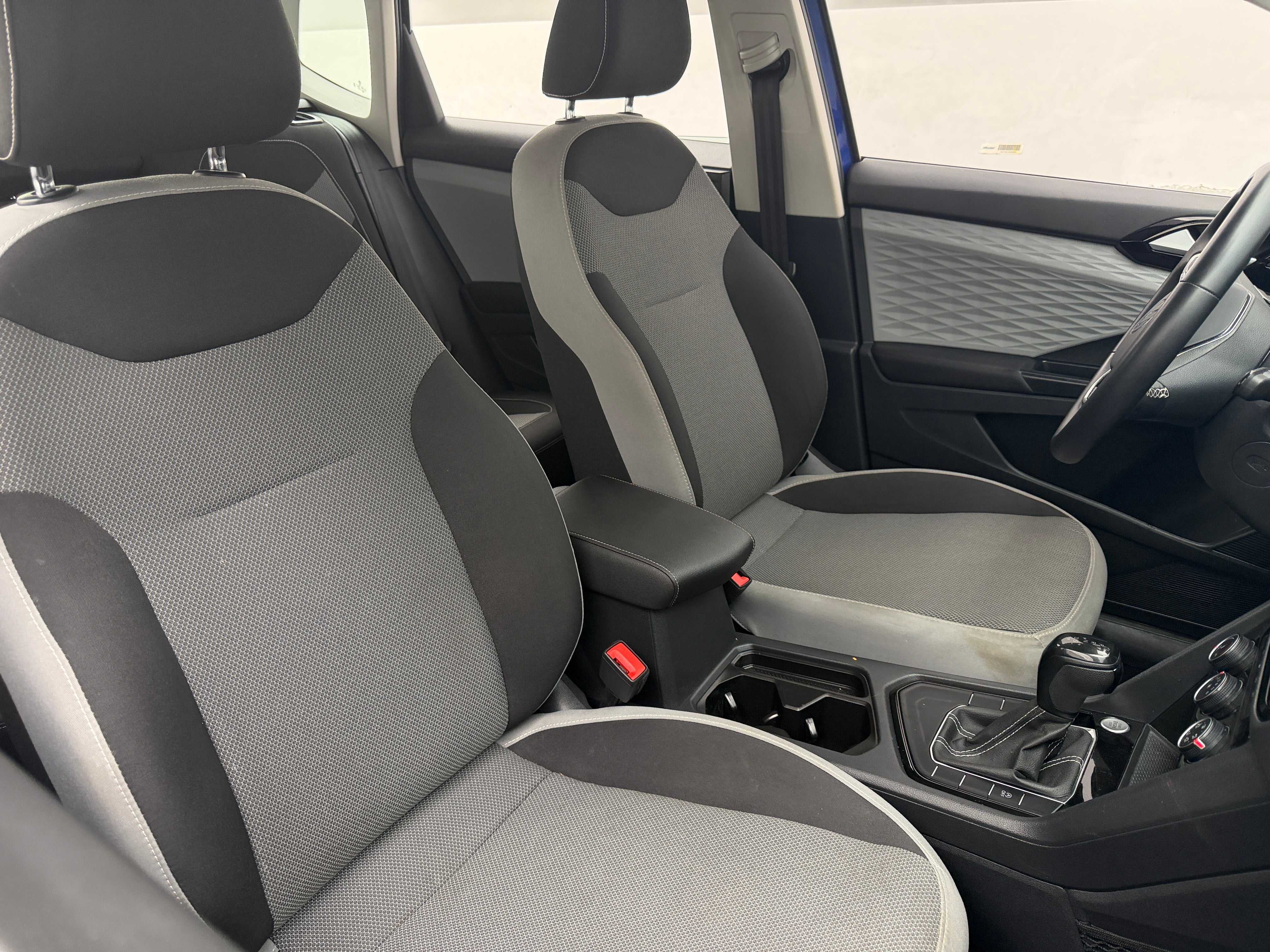 2023 Volkswagen Taos