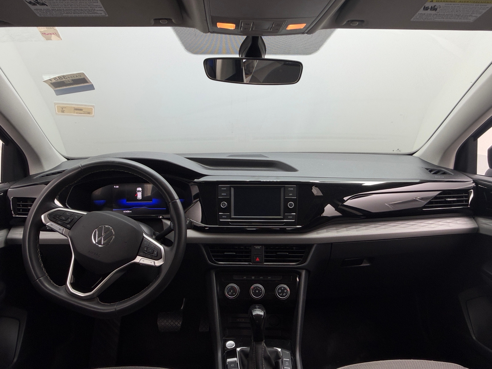 Thumbnail: 2023 Volkswagen Taos - 3