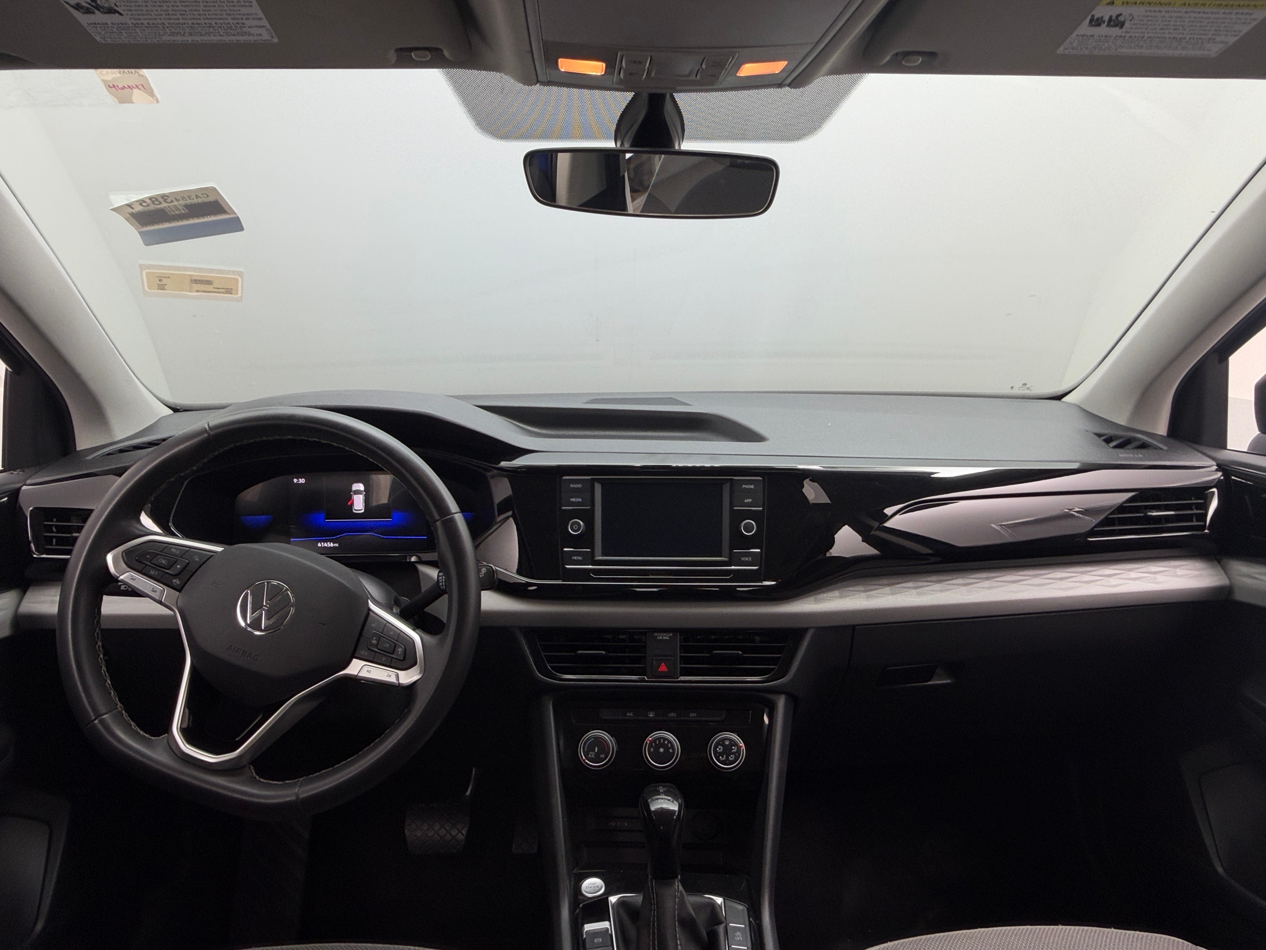 2023 Volkswagen Taos S - Photo 4