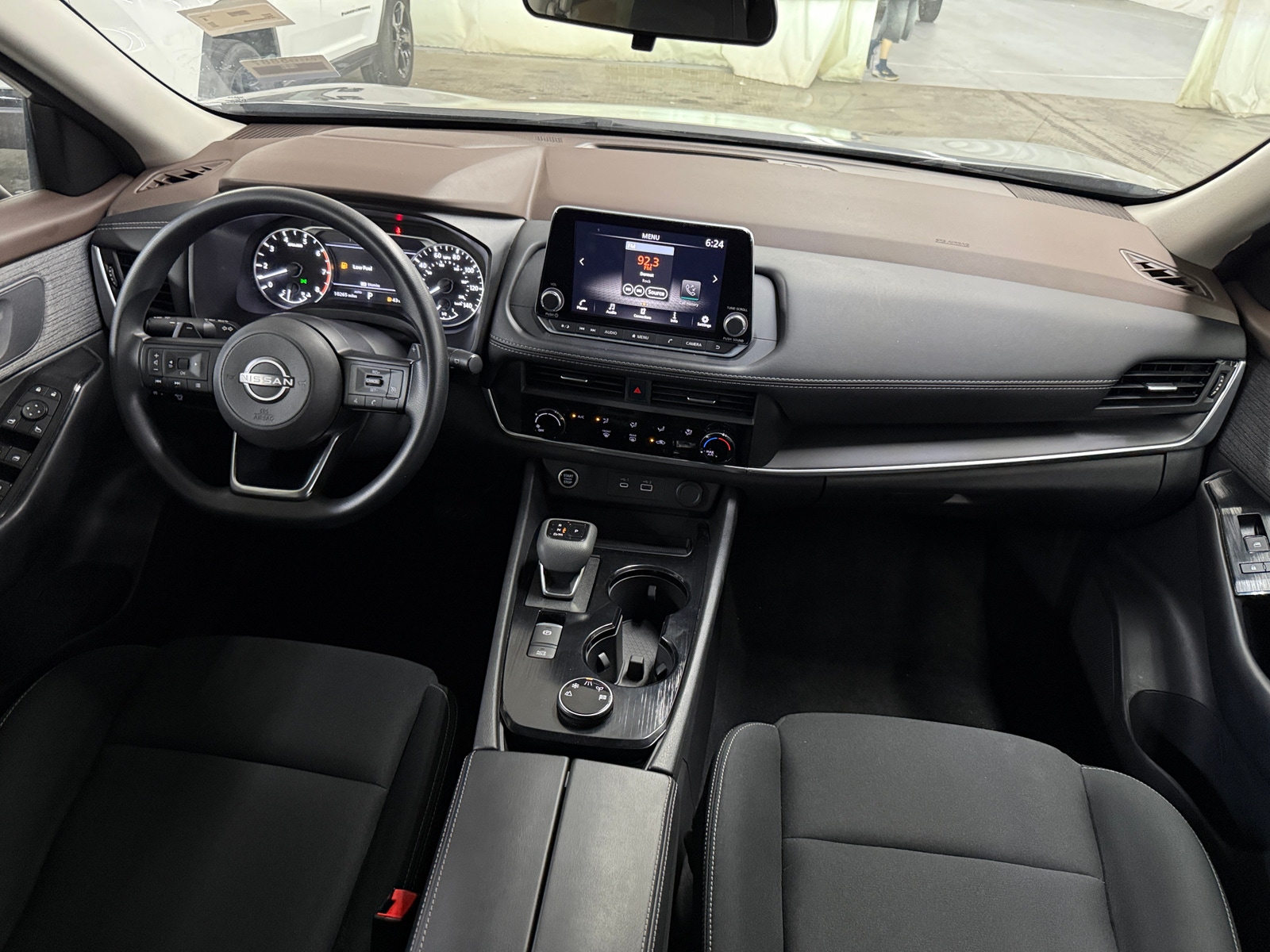Thumbnail: 2023 Nissan Rogue - 3