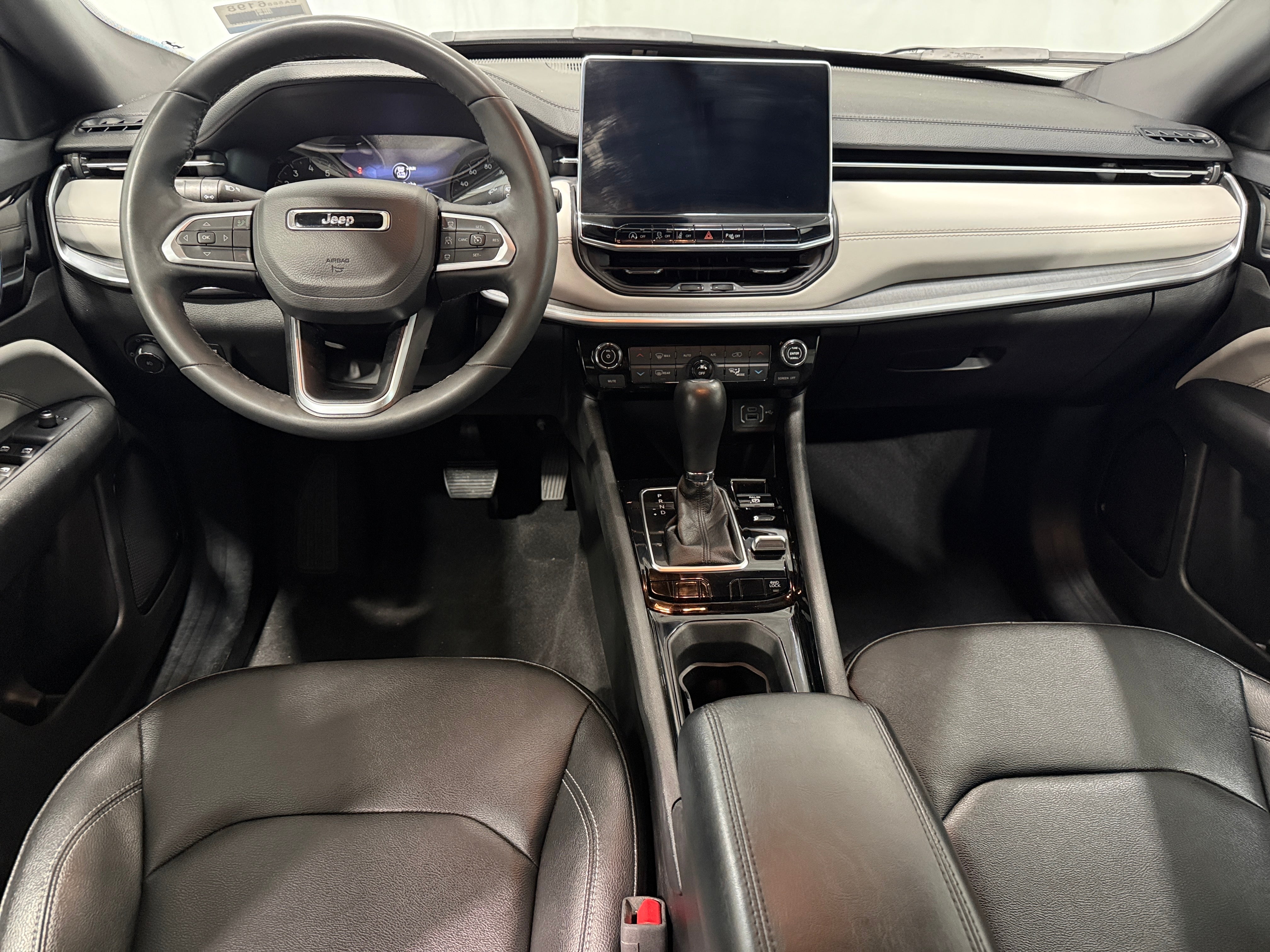 2025 Jeep Compass Limited - Photo 6