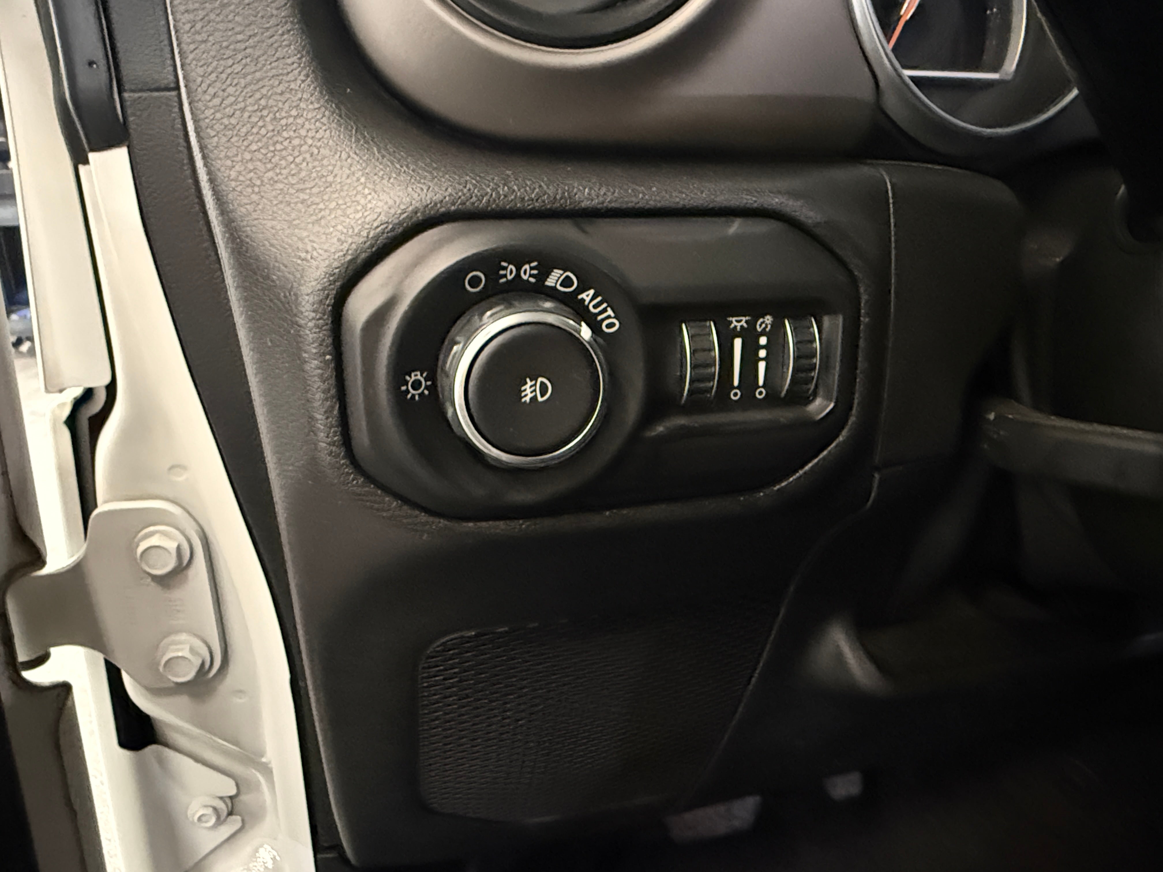 2021 Jeep Wrangler Sport S - Photo 9