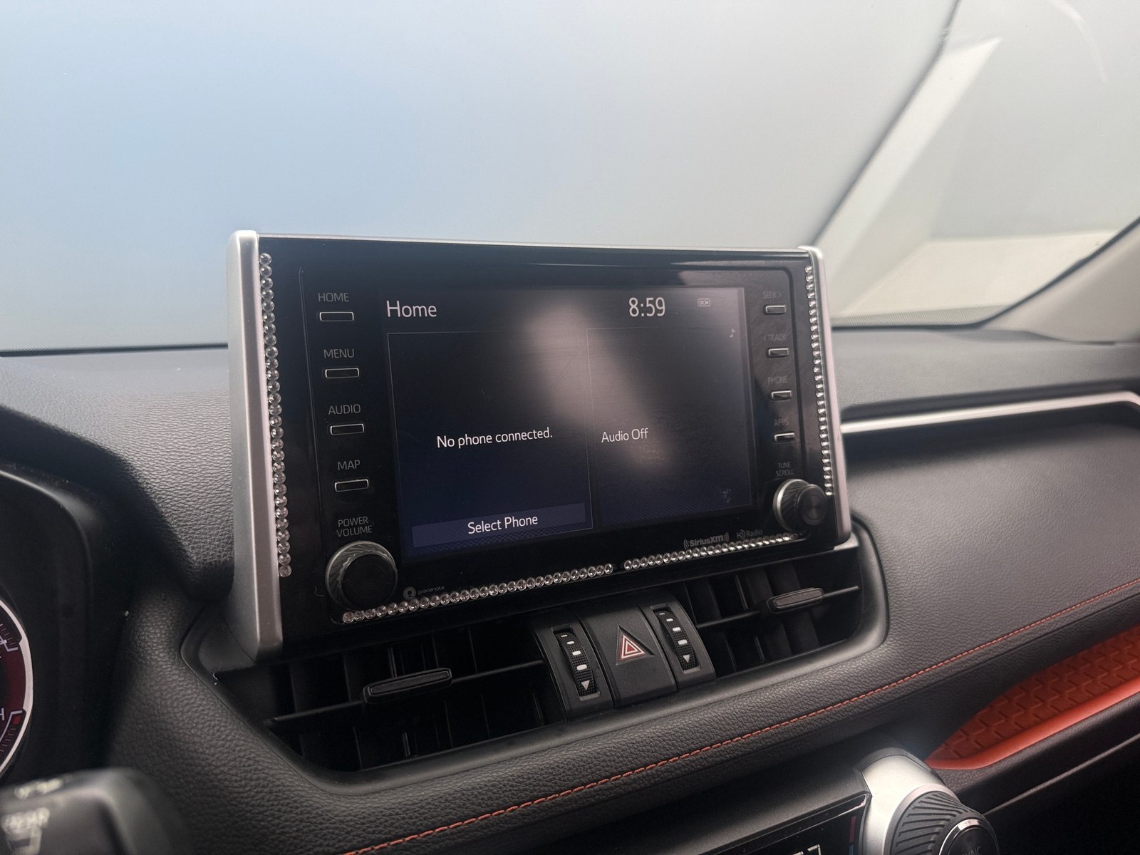 Thumbnail: 2019 Toyota RAV4 - 3