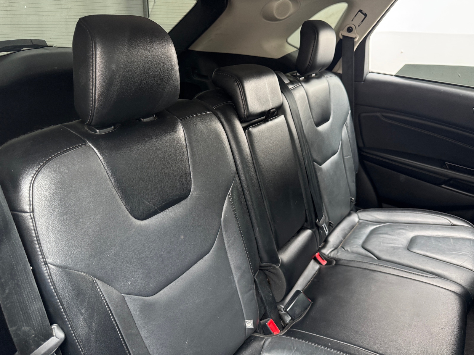 Thumbnail: 2017 Ford Edge - 5