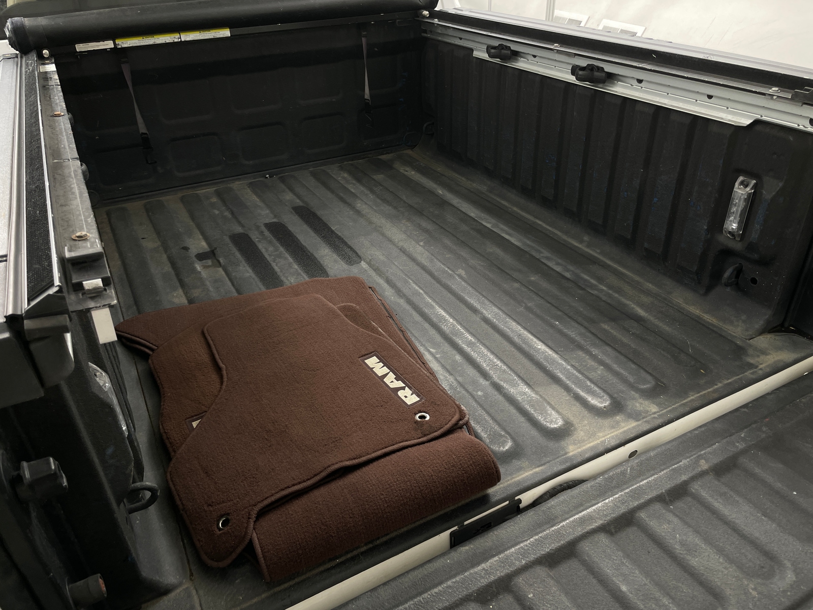 Thumbnail: 2017 RAM 1500 - 6