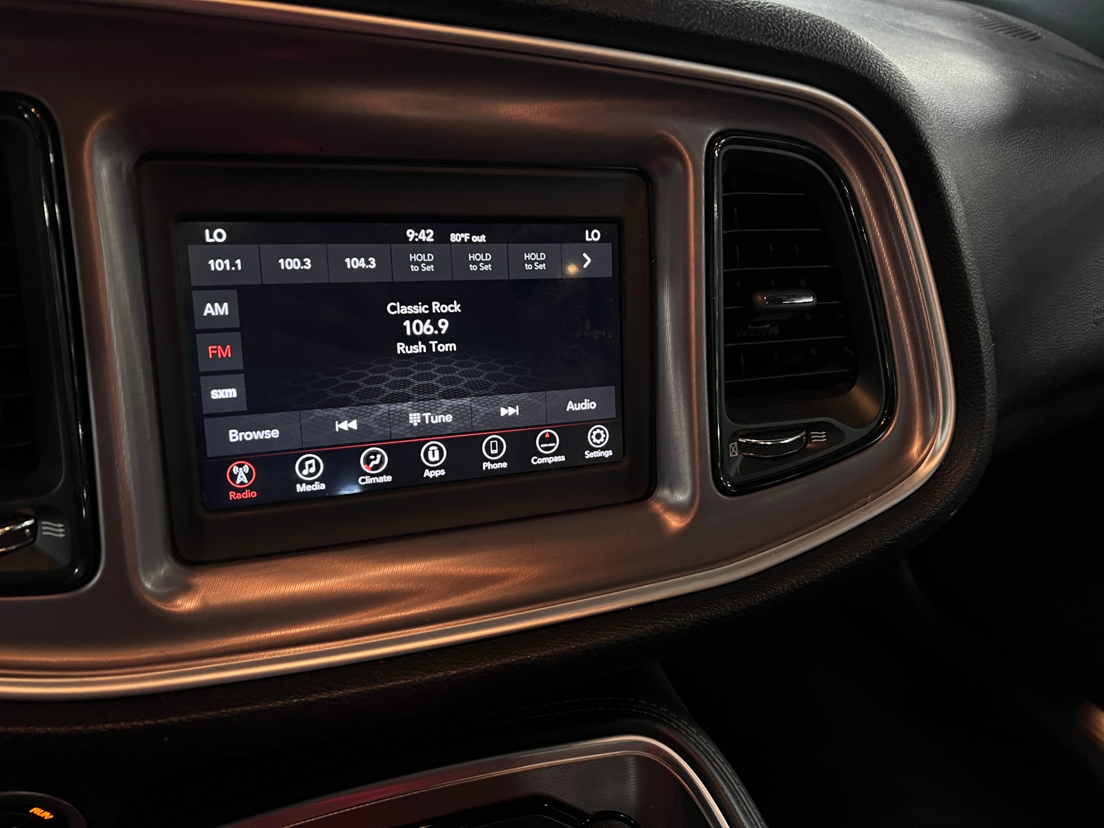 Thumbnail: 2019 Dodge Challenger - 3