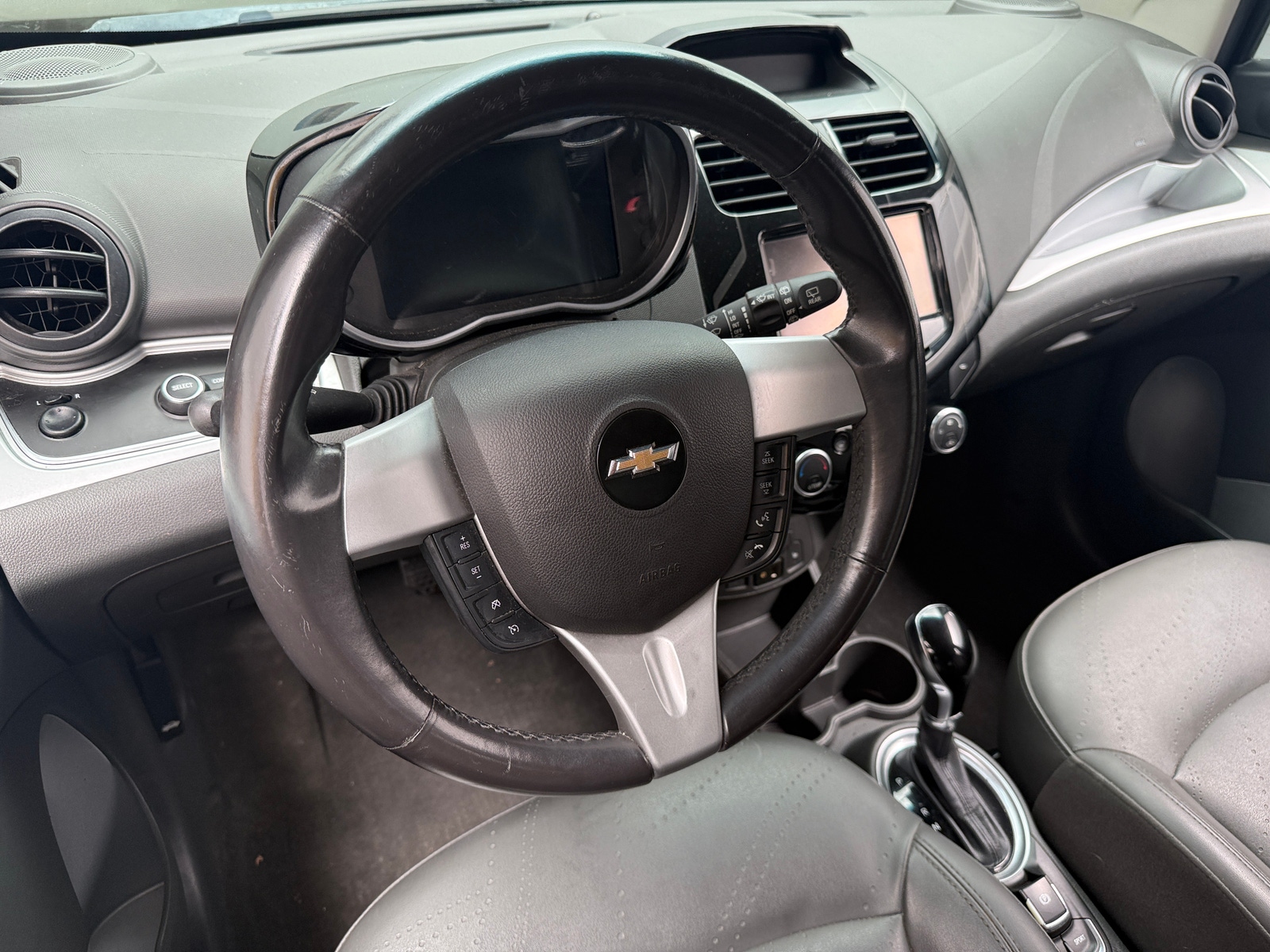 Thumbnail: 2015 Chevrolet Spark - 4
