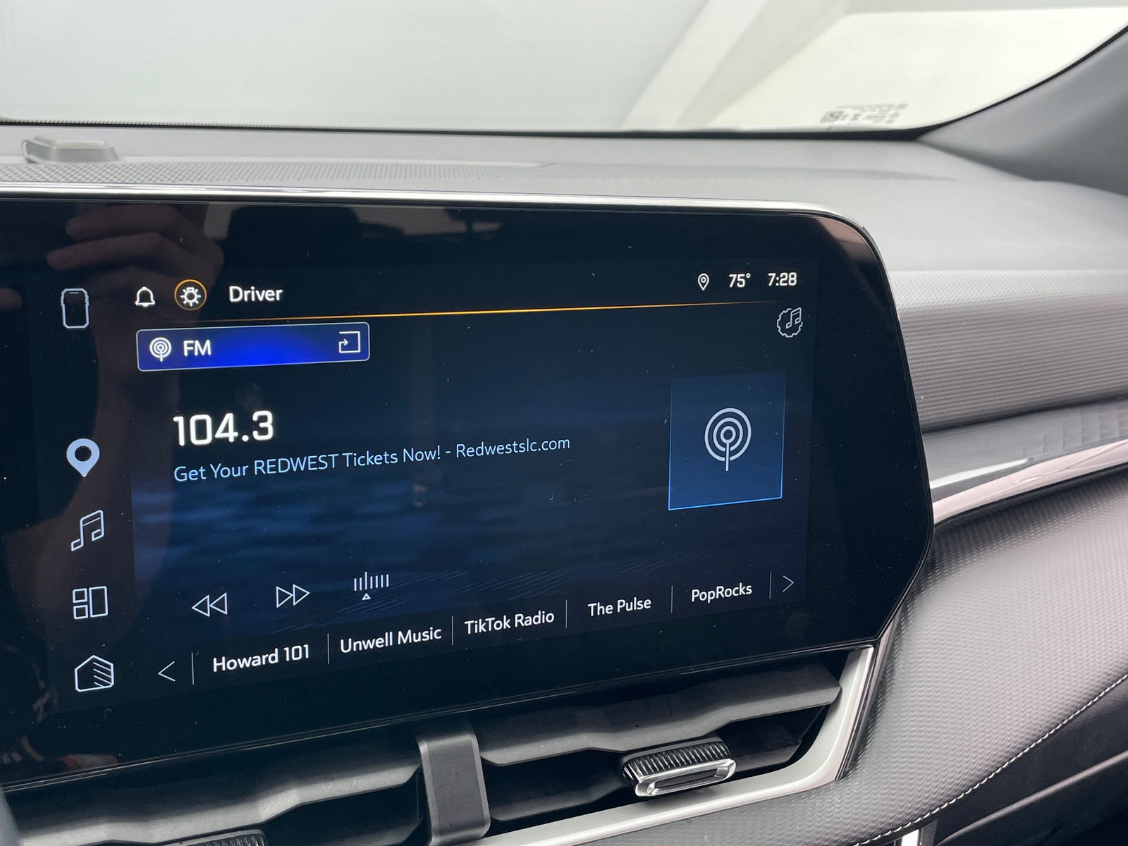 Thumbnail: 2025 Chevrolet Equinox - 4