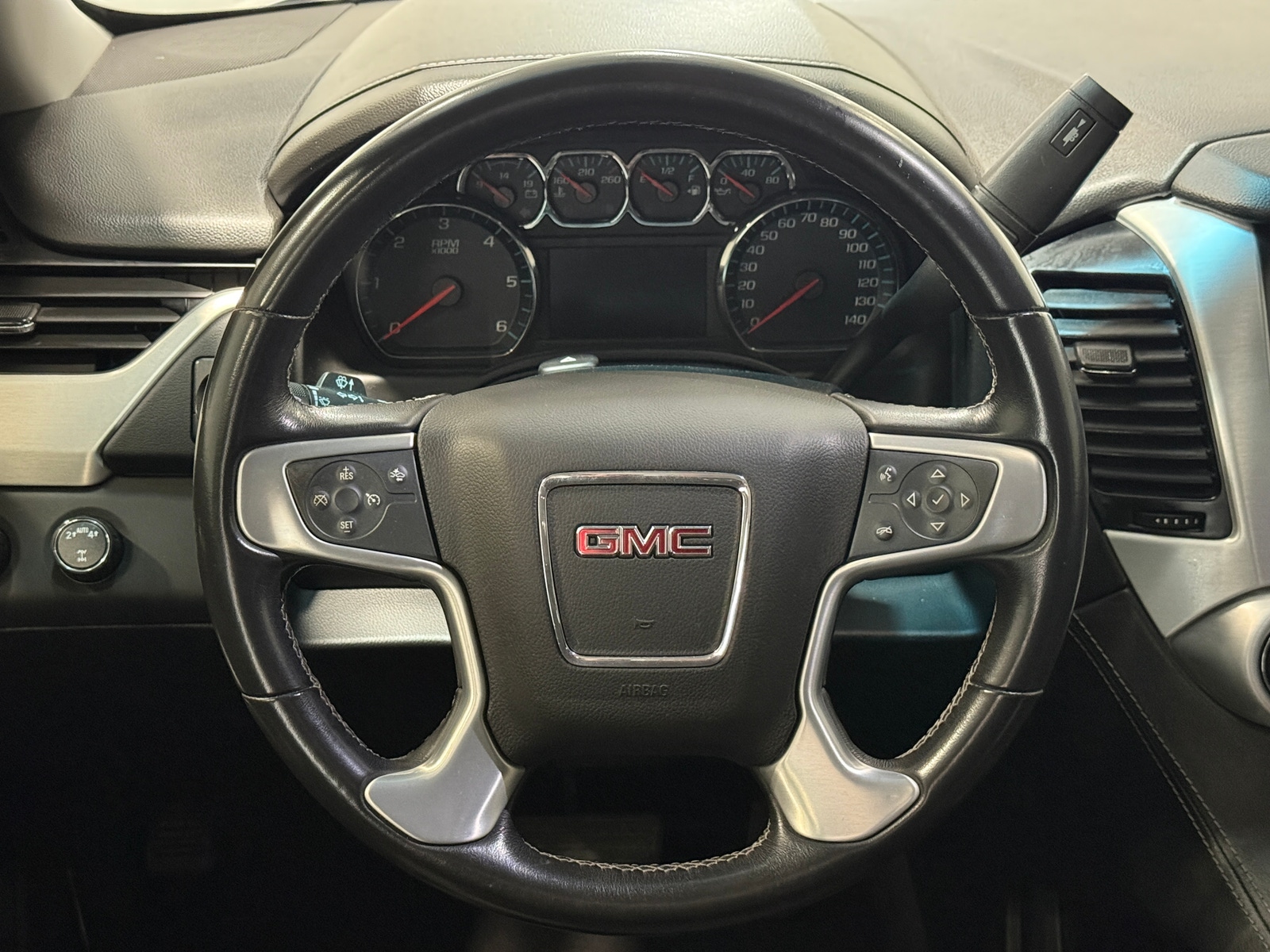 Thumbnail: 2020 GMC Yukon XL - 5