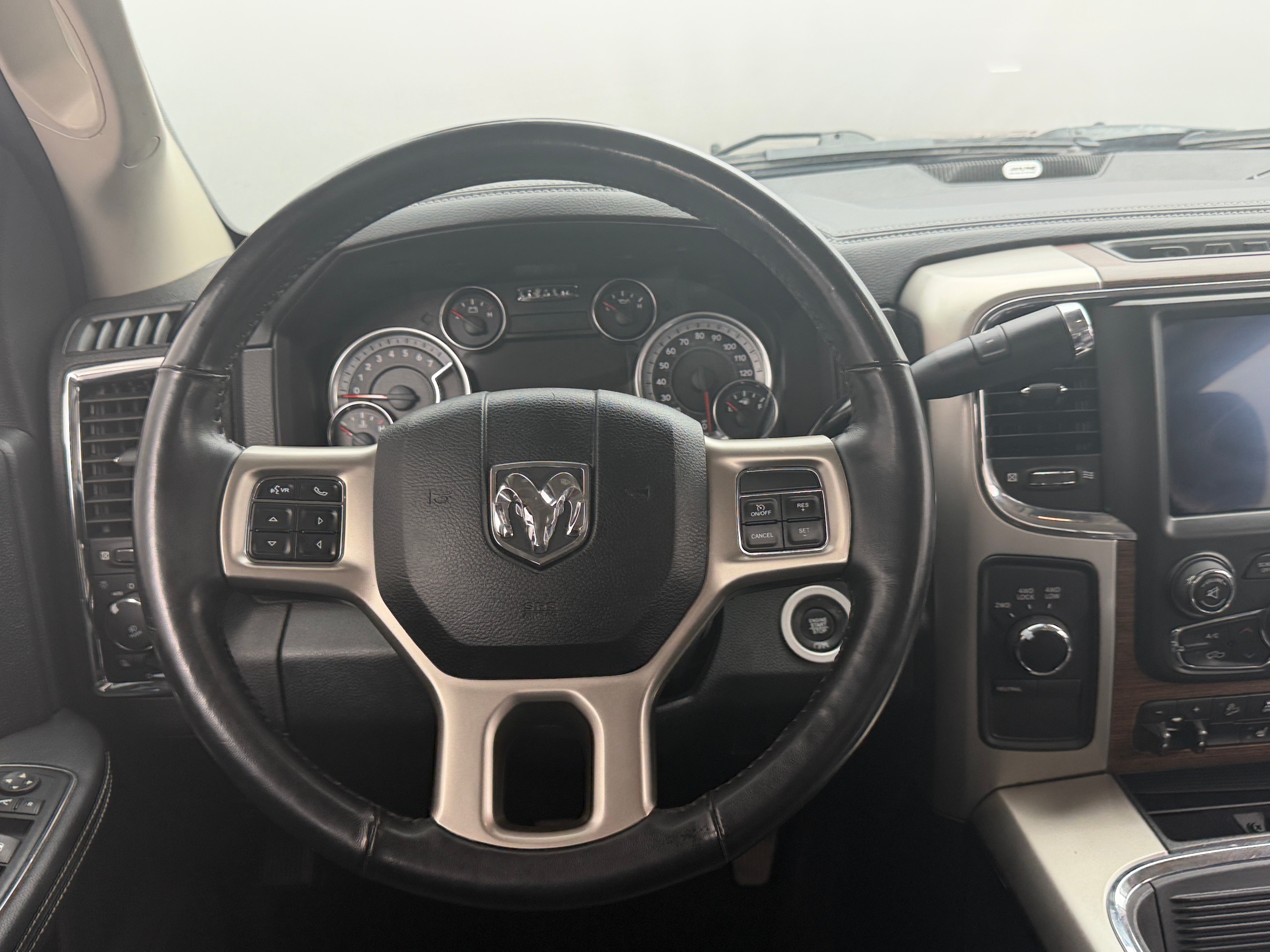 2018 RAM 2500 Pickup Laramie