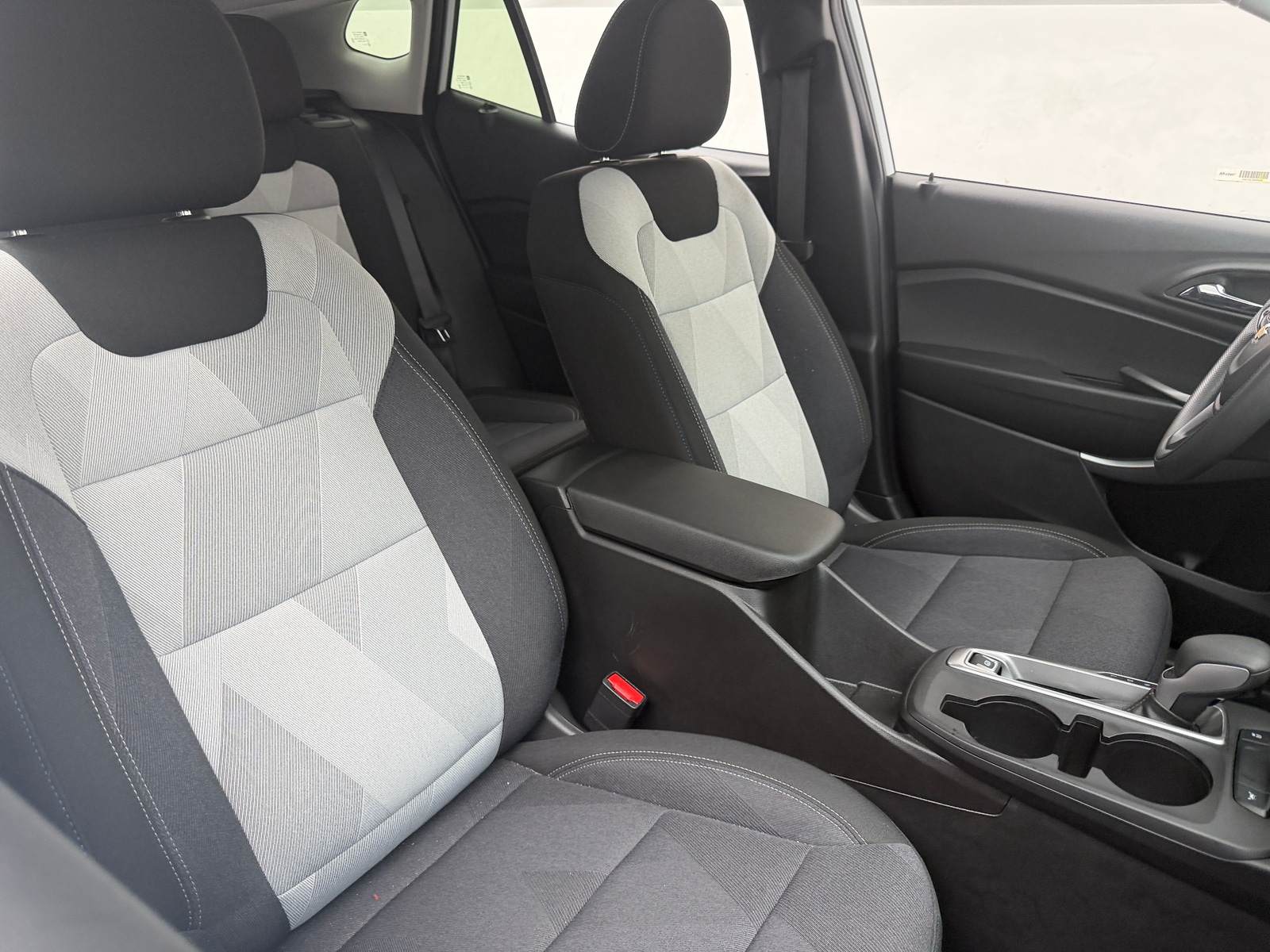 Thumbnail: 2026 Chevrolet Trax - 2