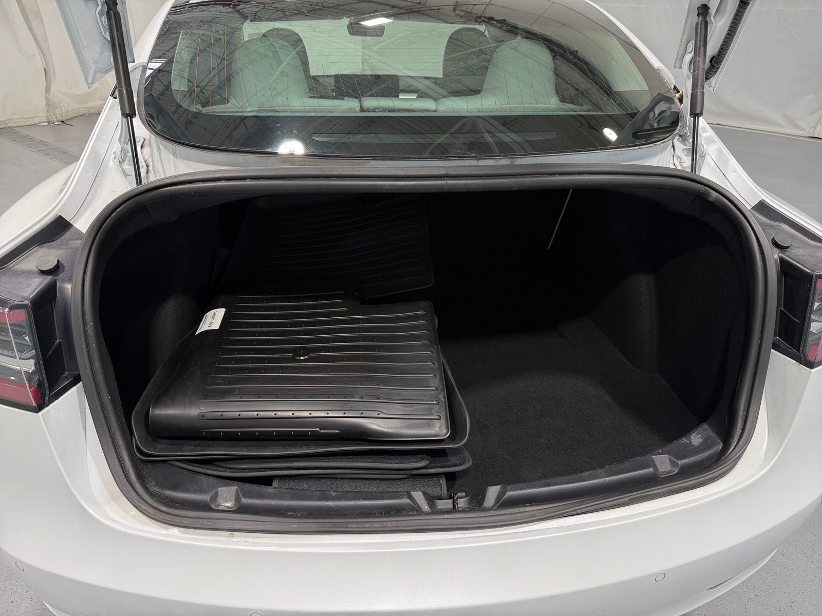 Thumbnail: 2018 Tesla Model 3 - 6