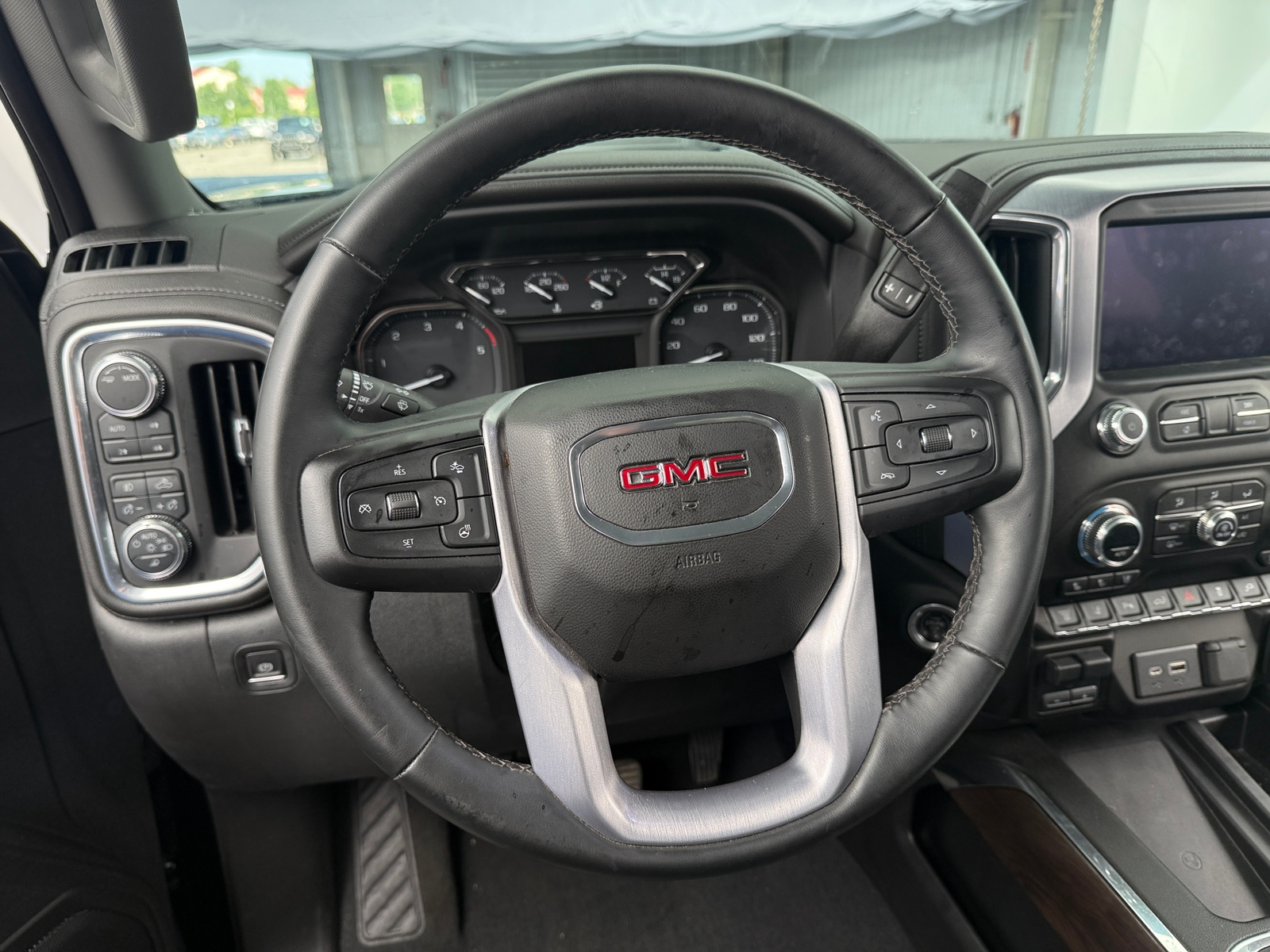 Thumbnail: 2023 GMC Sierra 2500 - 4