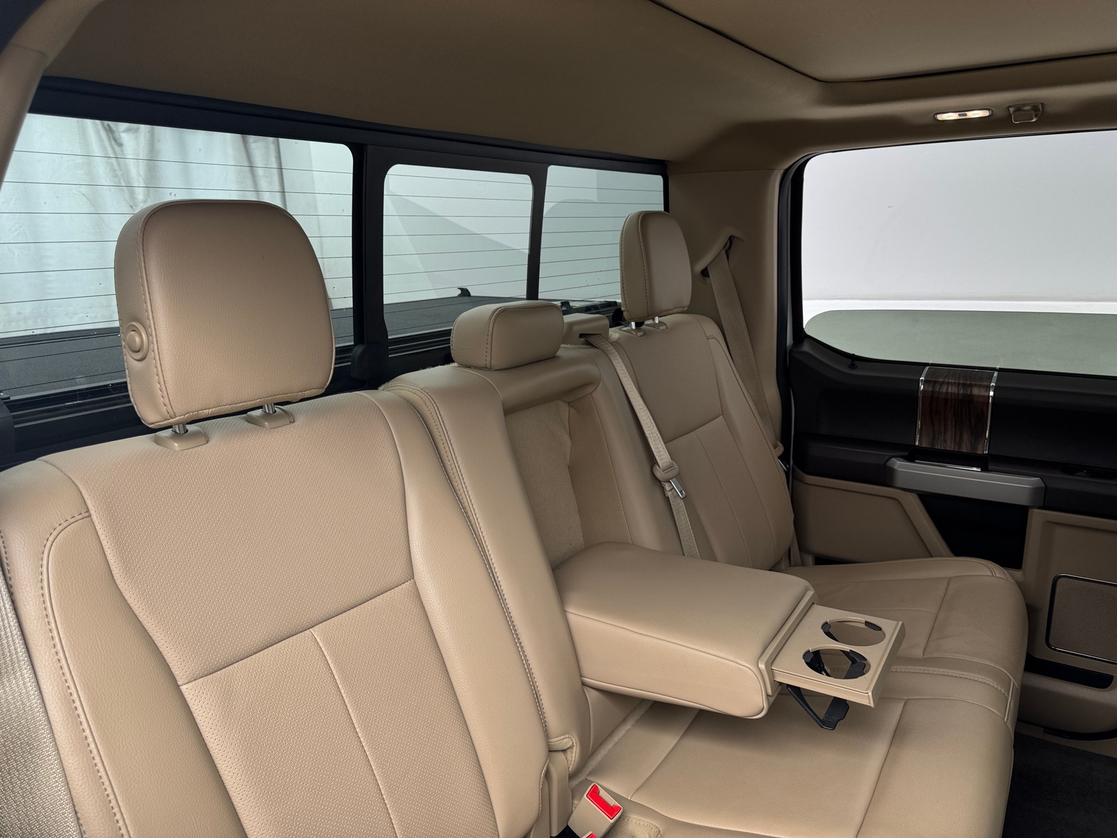 Thumbnail: 2018 Ford Econoline - 5