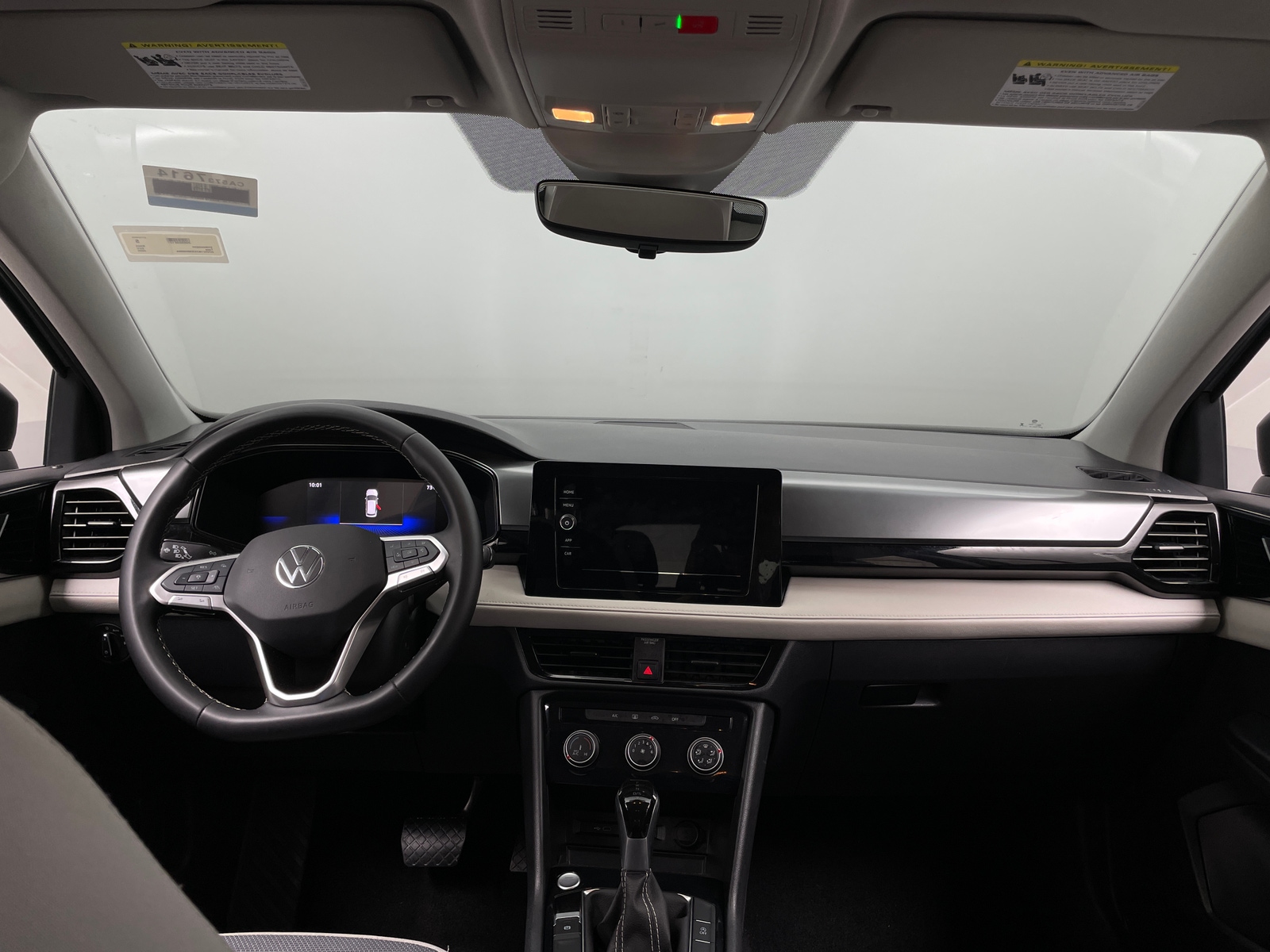 Thumbnail: 2025 Volkswagen Taos - 3