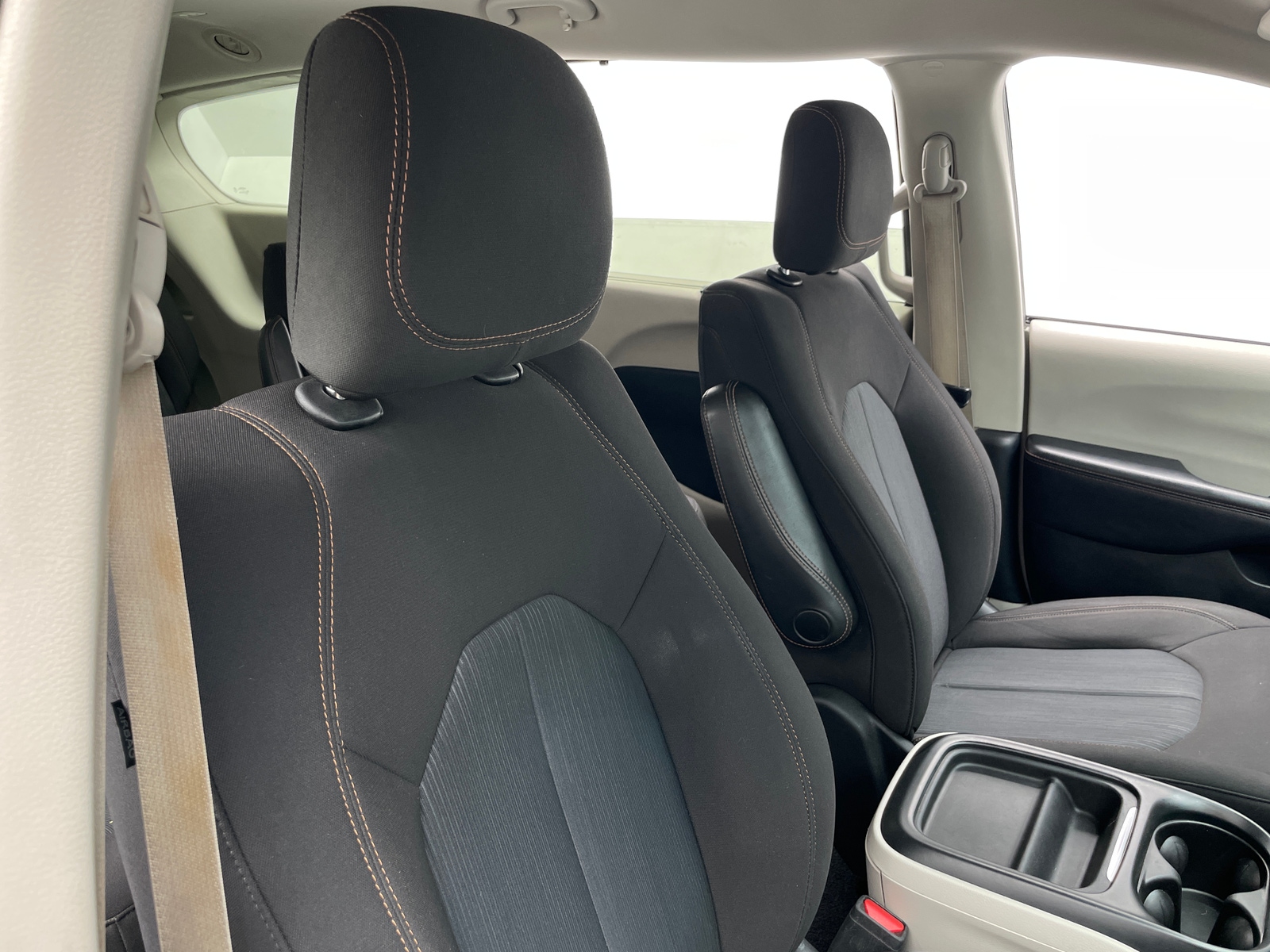 Thumbnail: 2020 Chrysler Pacifica - 2