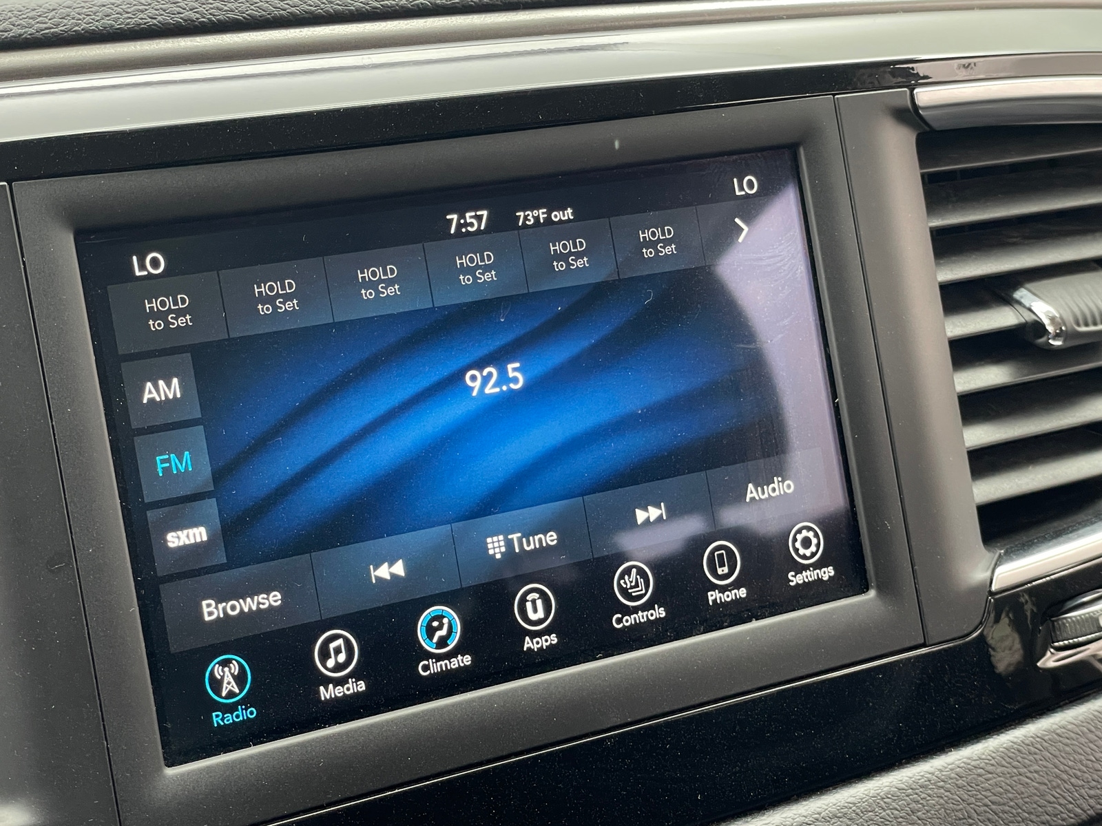 Thumbnail: 2020 Chrysler Pacifica - 4