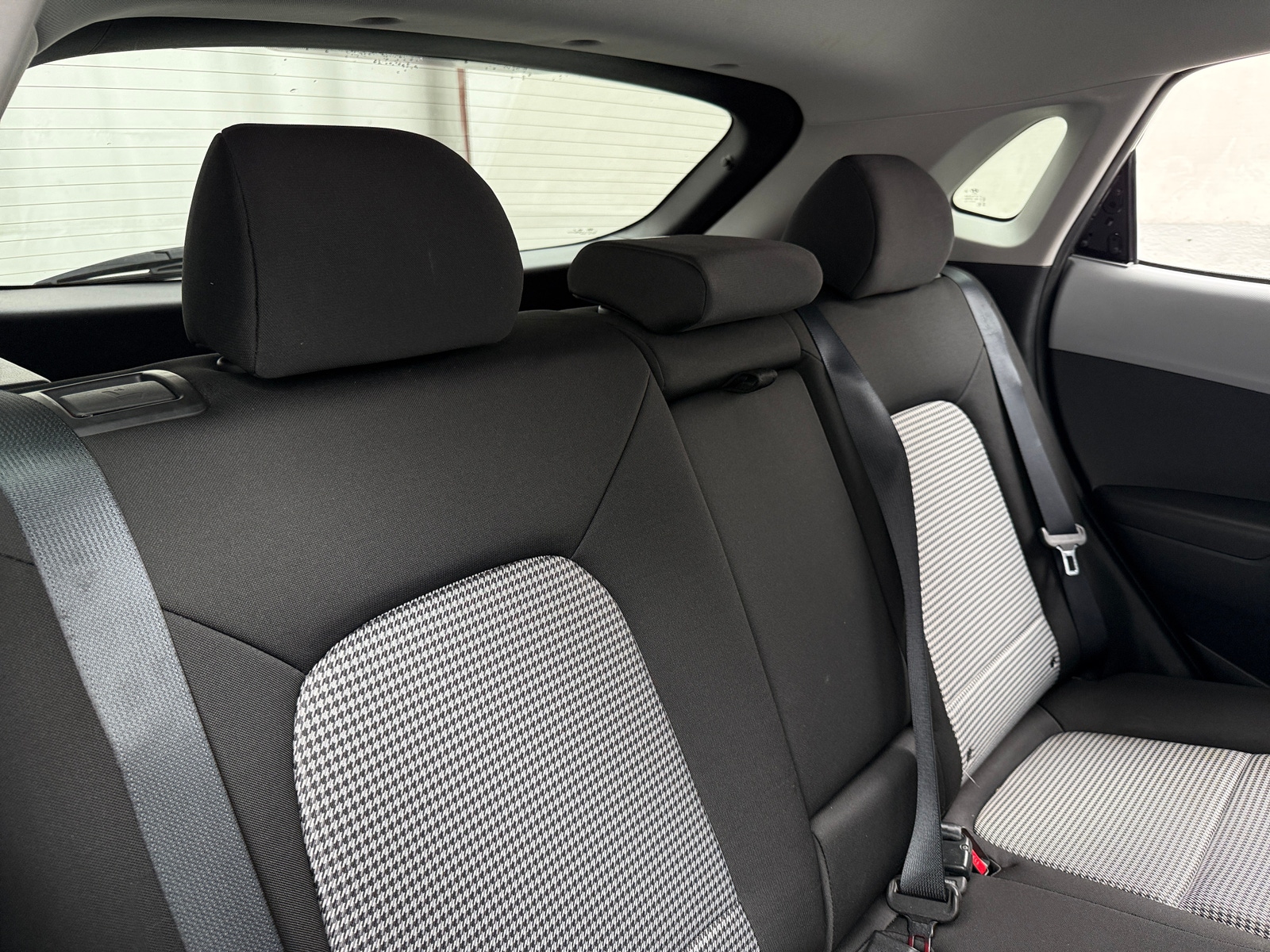 Thumbnail: 2018 Hyundai Kona - 6