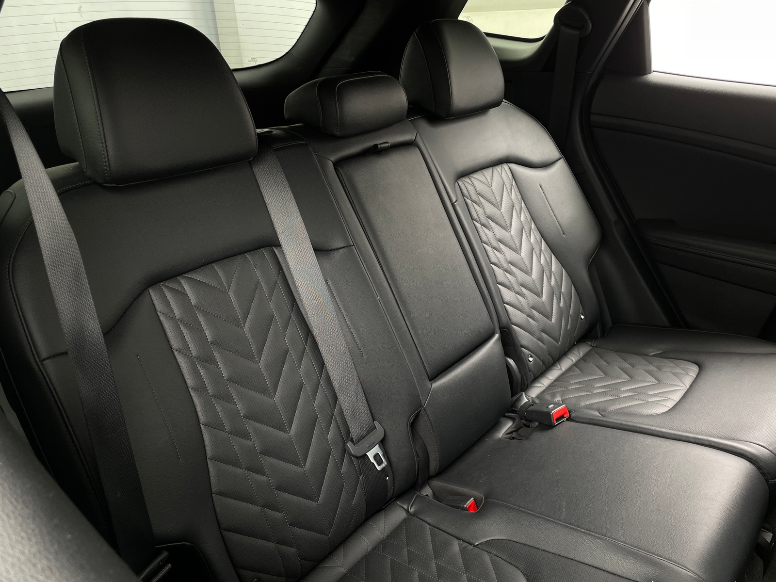 Thumbnail: 2023 Kia Sportage - 5