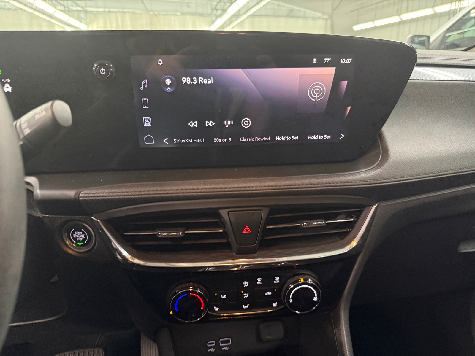 Thumbnail: 2025 Buick Encore GX - 3