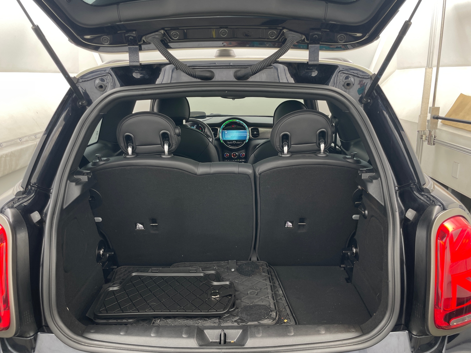 Thumbnail: 2023 MINI Cooper Hardtop - 6