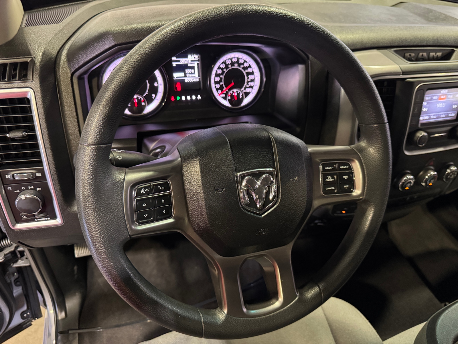 Thumbnail: 2024 RAM 1500 Classic - 5