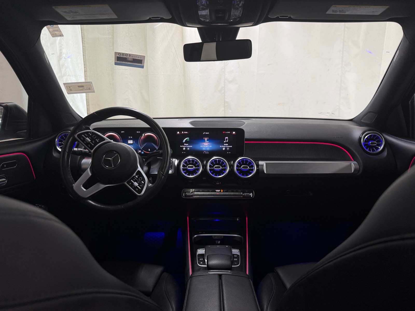 Thumbnail: 2020 Mercedes-Benz GLB - 2