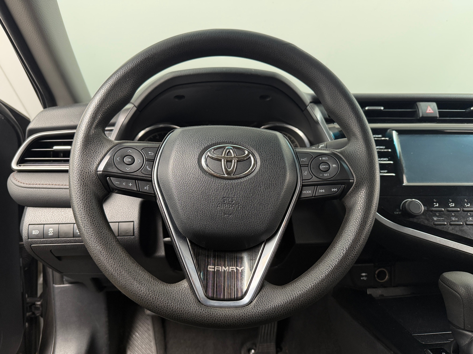 Thumbnail: 2019 Toyota Camry - 5